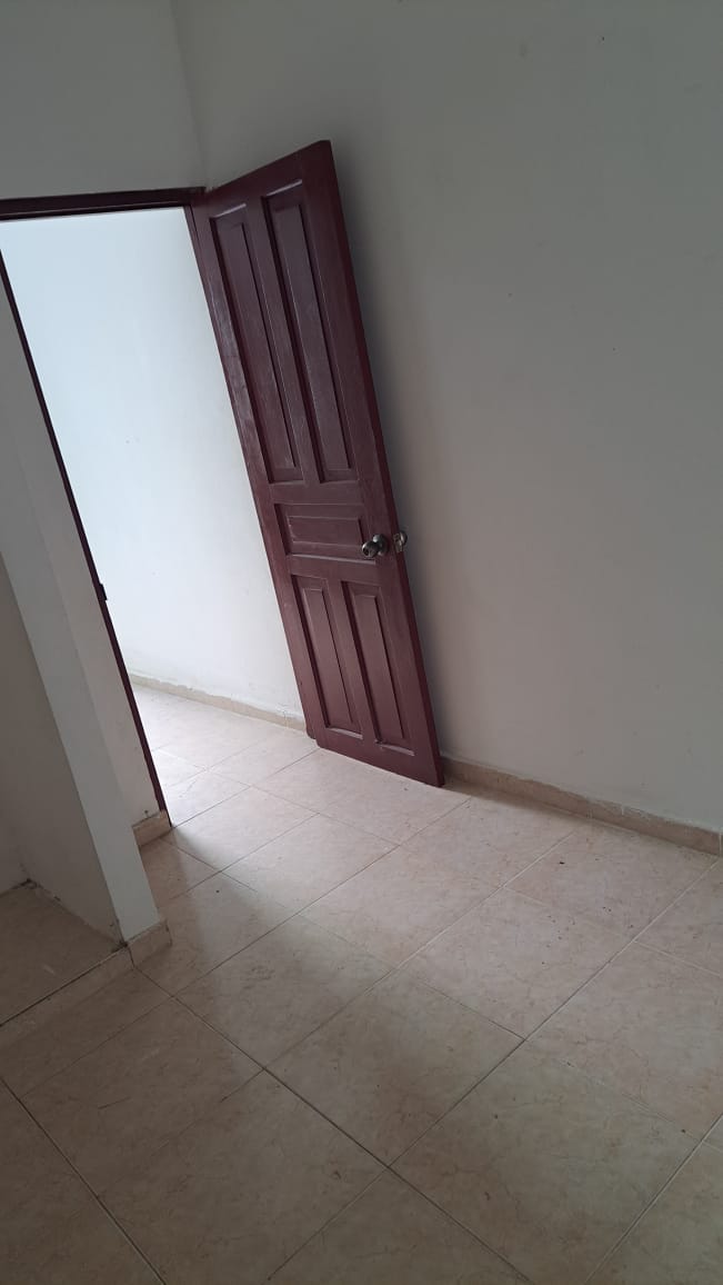 Renta de aparta estudio en El Quisqueya zona residencial Foto 7318254-3.jpg