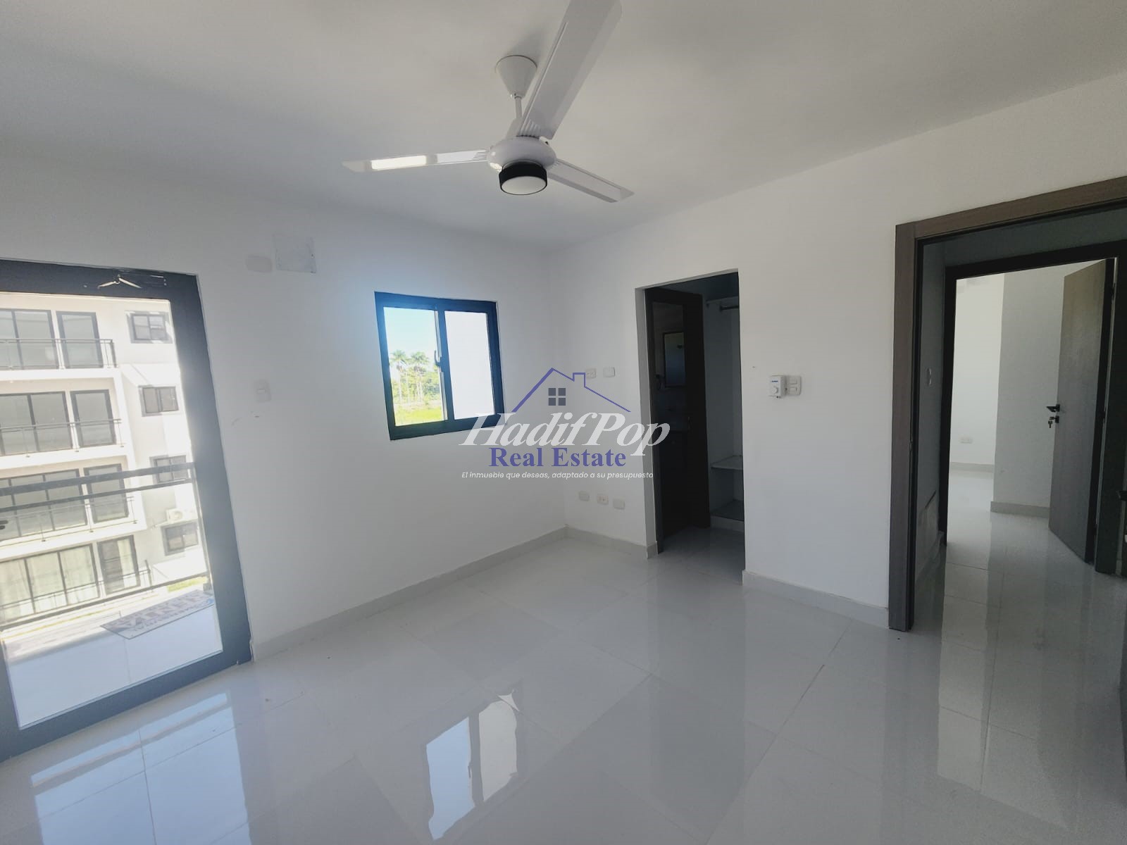 ENCANTADOR APARTAMENTO EN RESIDENCIAL EN RENTA  Foto 7318560-2.jpg