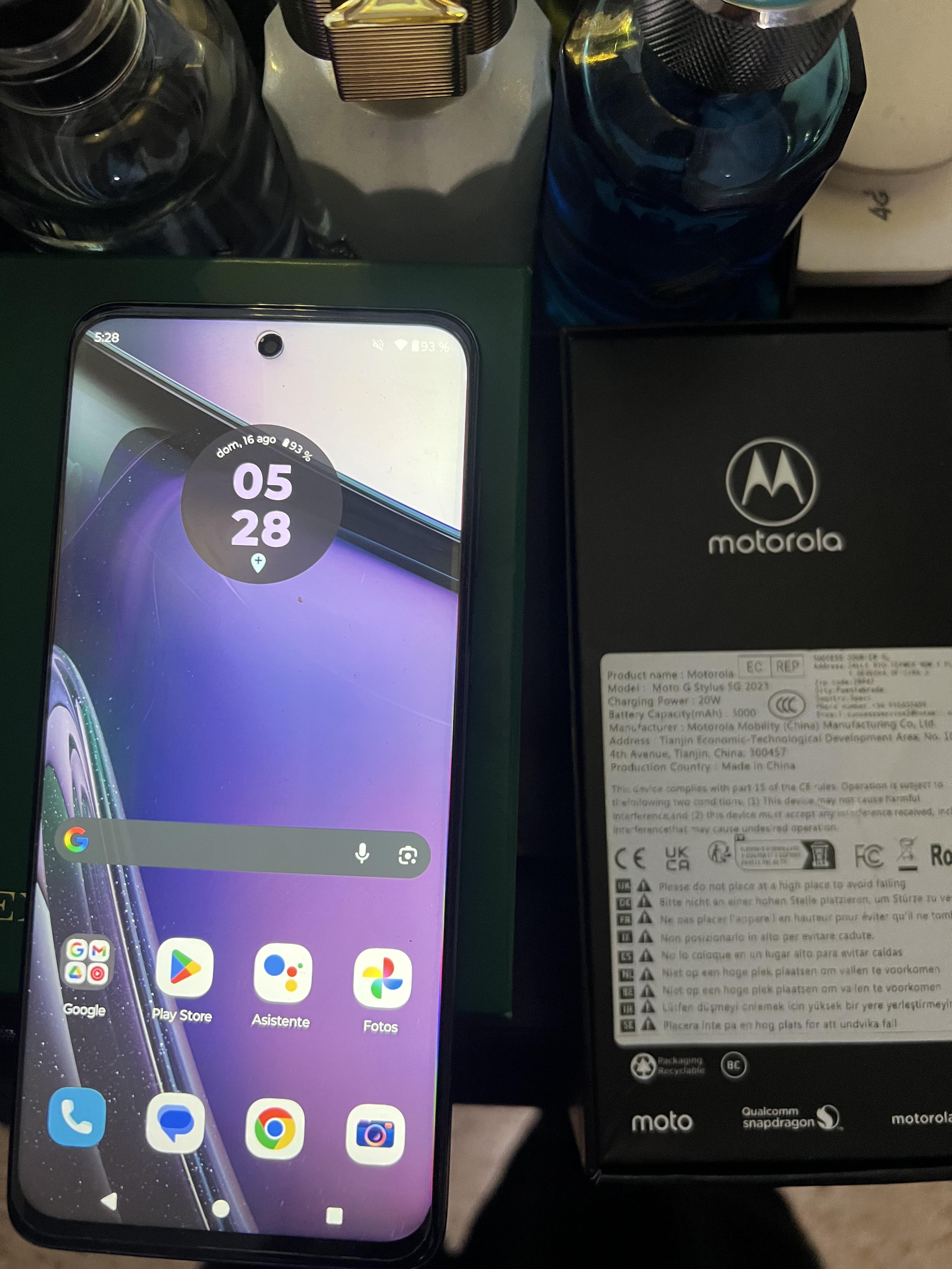 Motorola Stylus 5G  Foto 7318635-2.jpg
