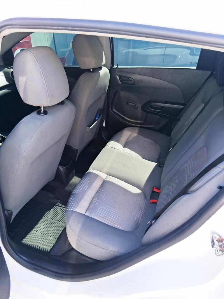 2015 Chevy Sonic Mecanico Hatchback Foto 7318741-9.jpg