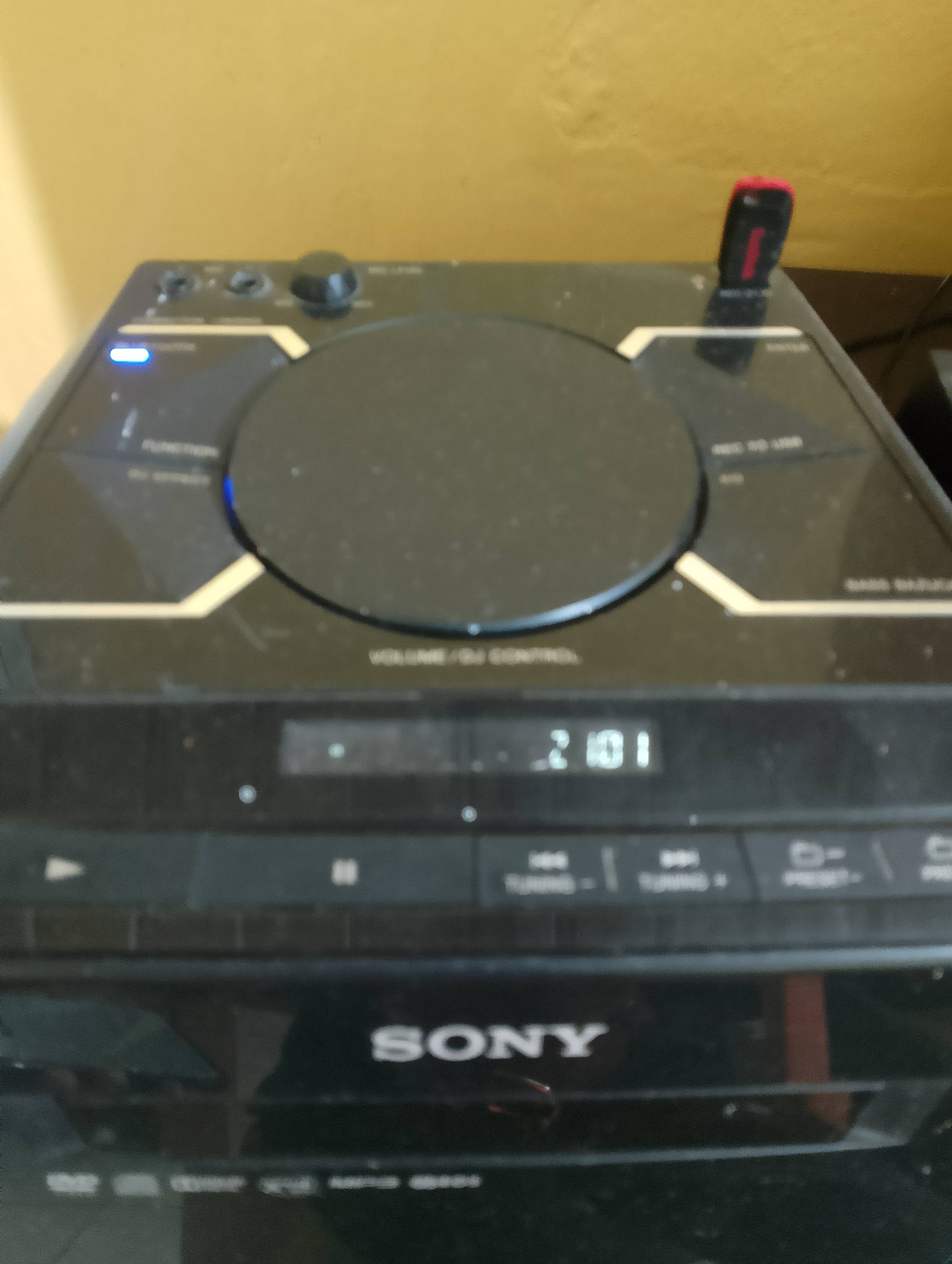 Torre de sonido Sony mhc v4d Foto 7318745-11.jpg