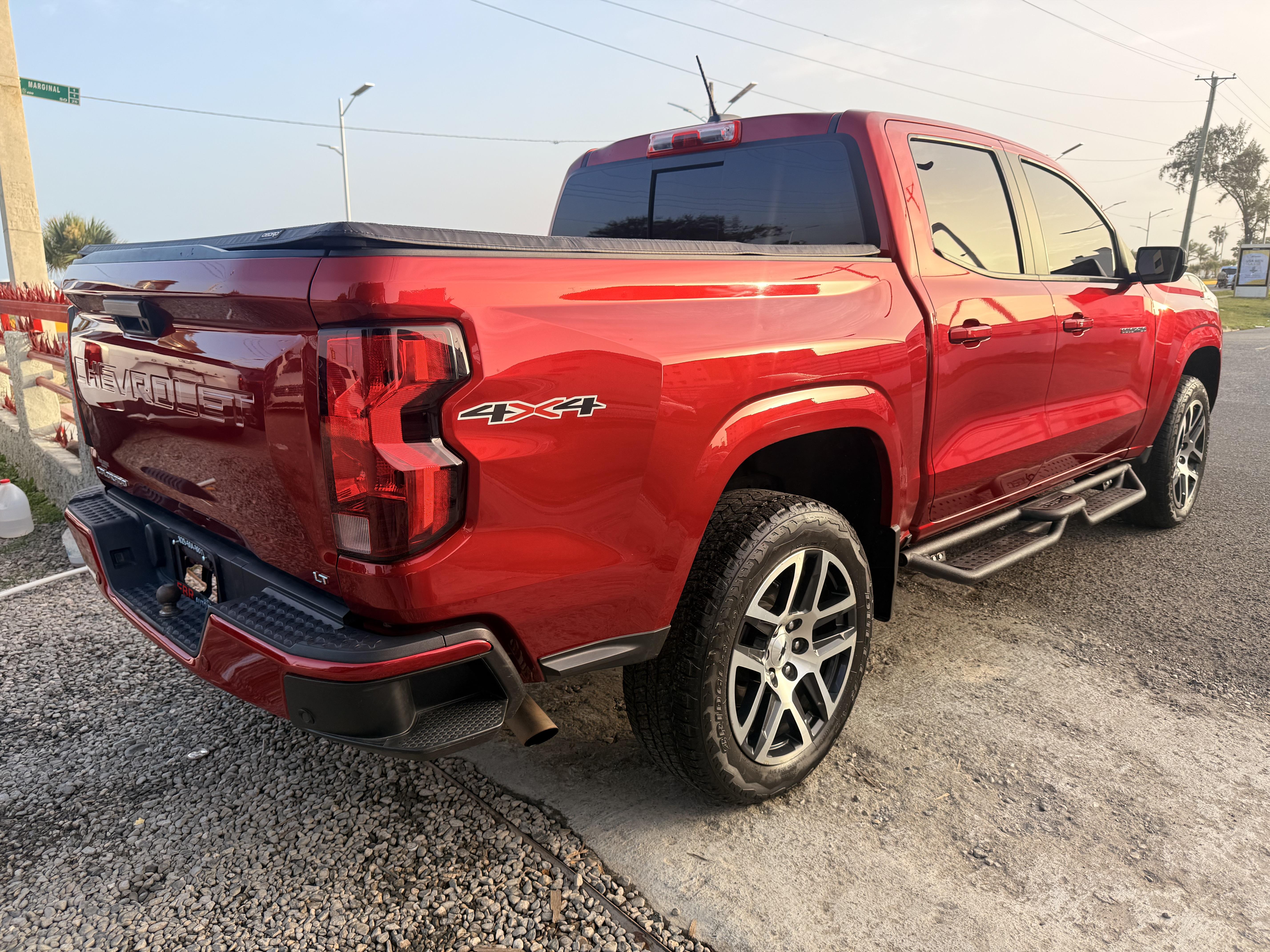 Chevrolet Colorado LT 2023 Foto 7318756-3.jpg