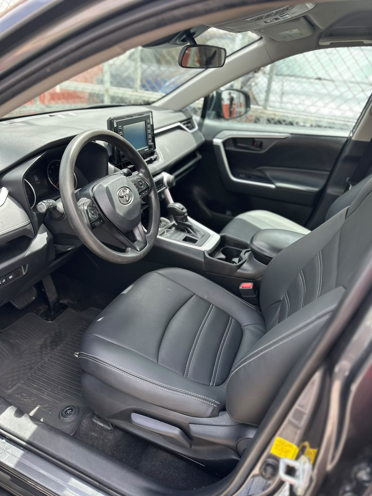 Toyota Rav4 LE PLUS 2021 Foto 7318774-5.jpg