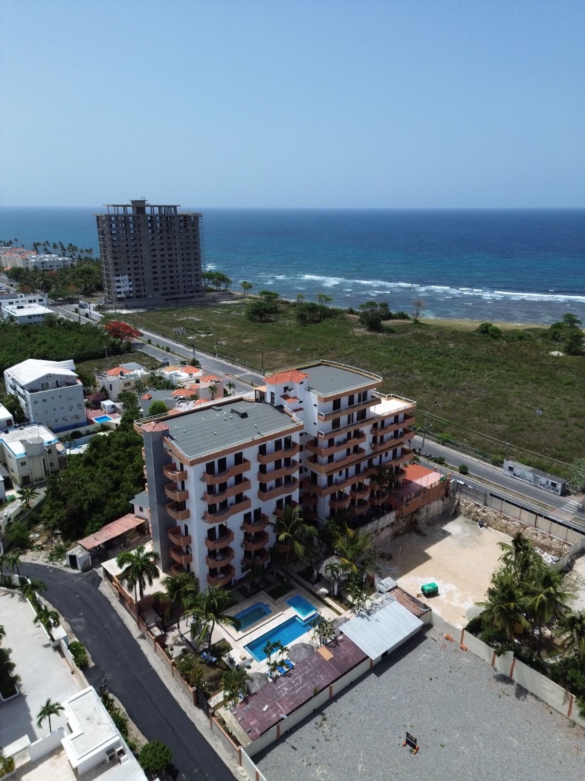 Vendo apartamento en juan dolio Foto 7318826-3.jpg
