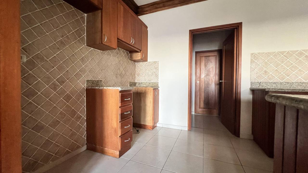 Vendo apartamento en juan dolio Foto 7318830-3.jpg