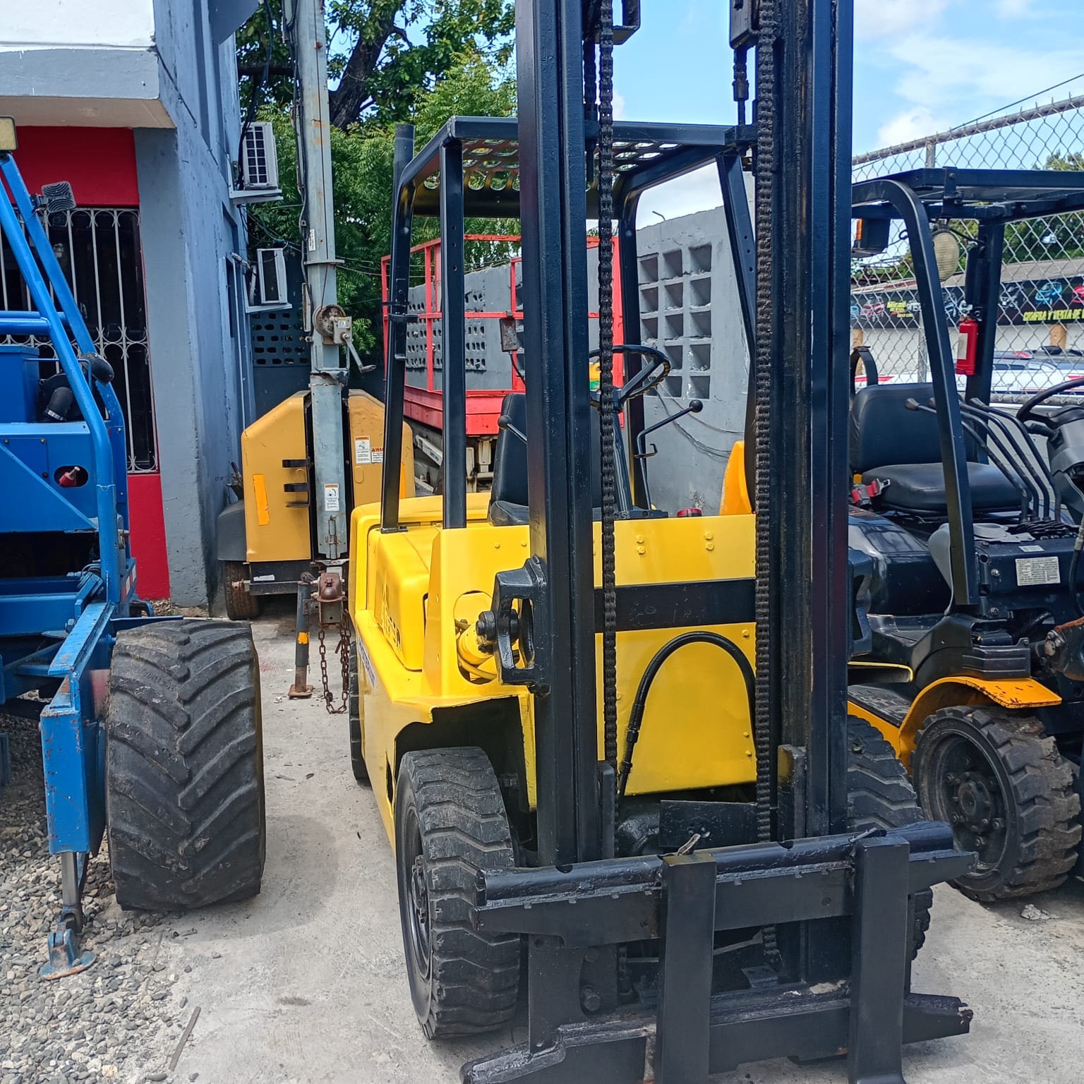 montacargas hyster toyota clark komatsu Foto 7318888-5.jpg