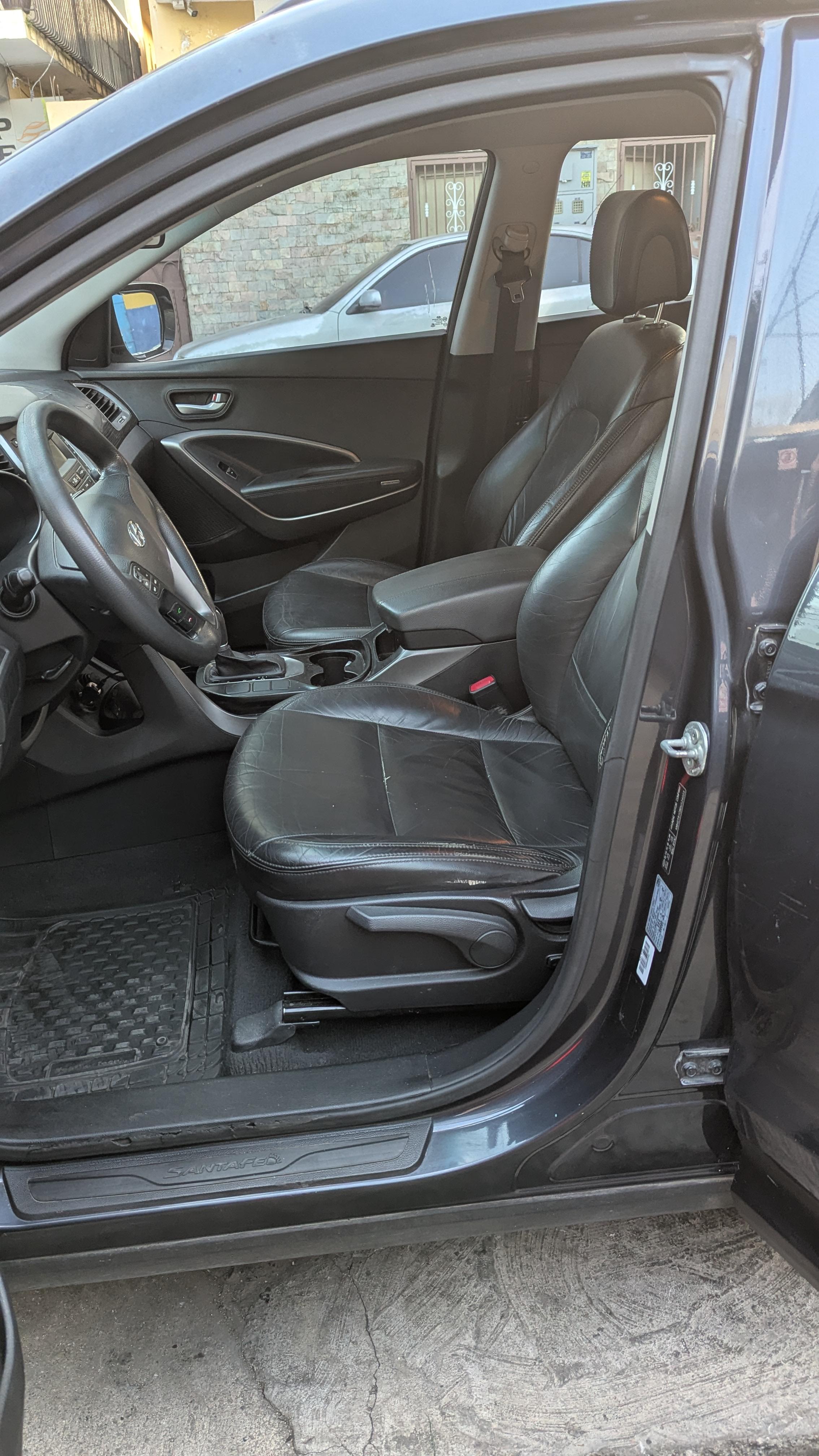 2013 Hyundai Santa Fe Foto 7319016-7.jpg