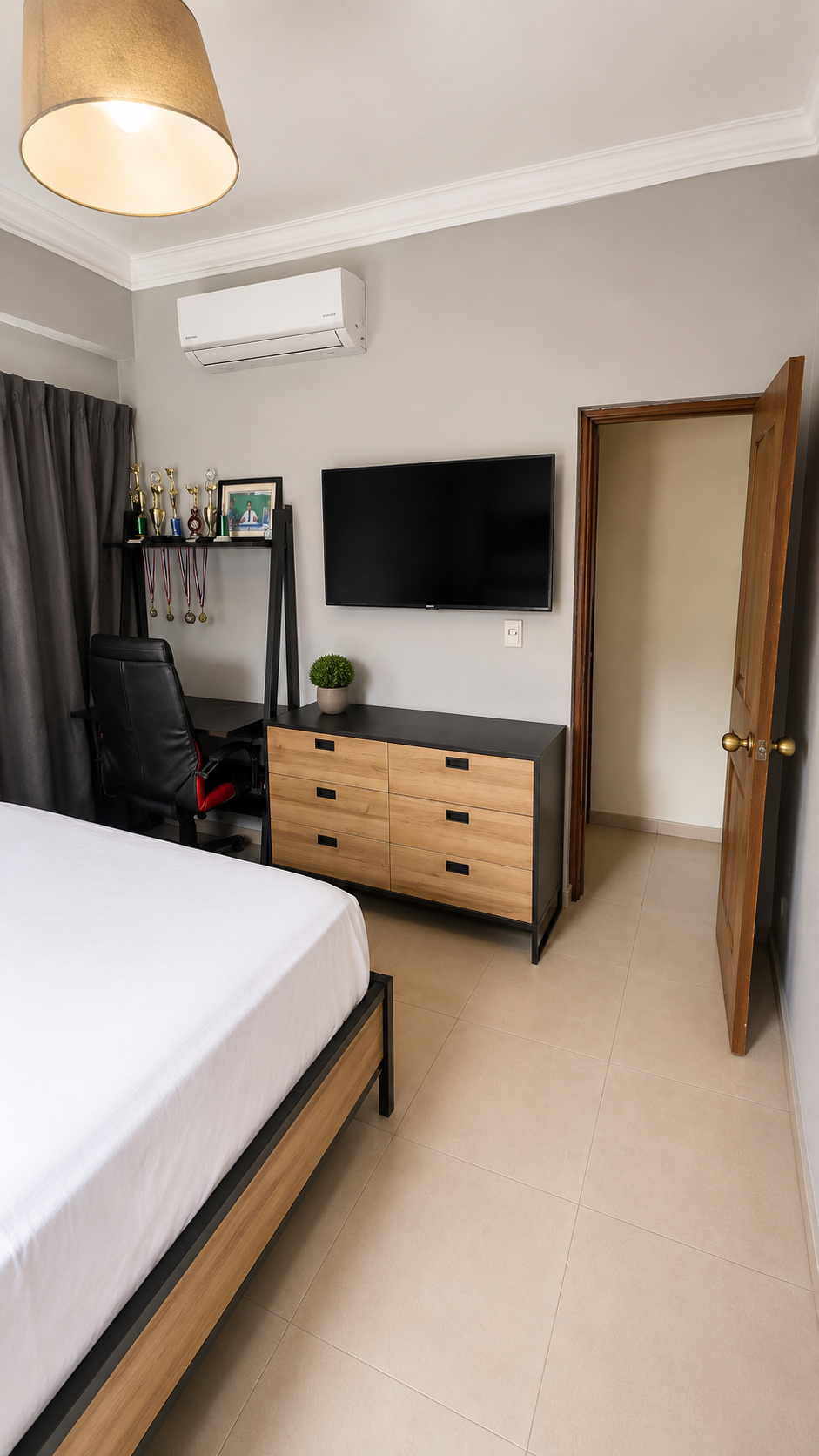 APARTAMENTO AMUEBLADO DE LUJO  3 HABITACIONES  HAB. SERVICIO  150 M  U Foto 7319063-3.jpg