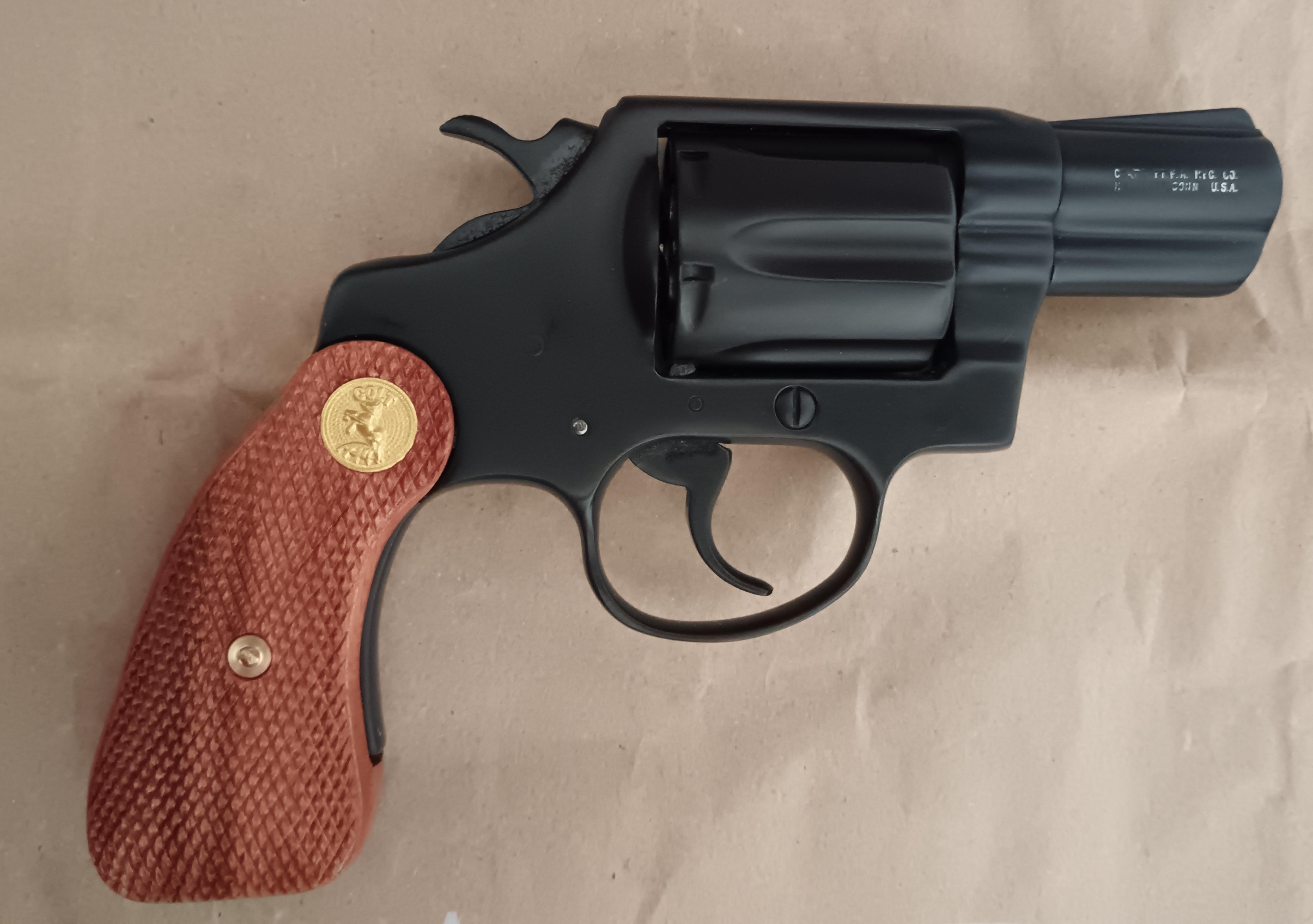 Revólver Colt Detective Especial  Foto 7319070-2.jpg
