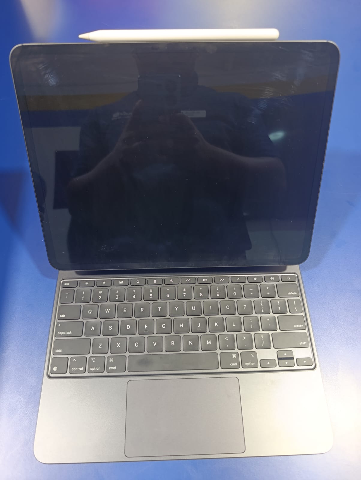 iPad Pro 13 M4 512GB Cellular  Magic Keyboard  Apple Pencil Como Nuevo Foto 7319104-1.jpg