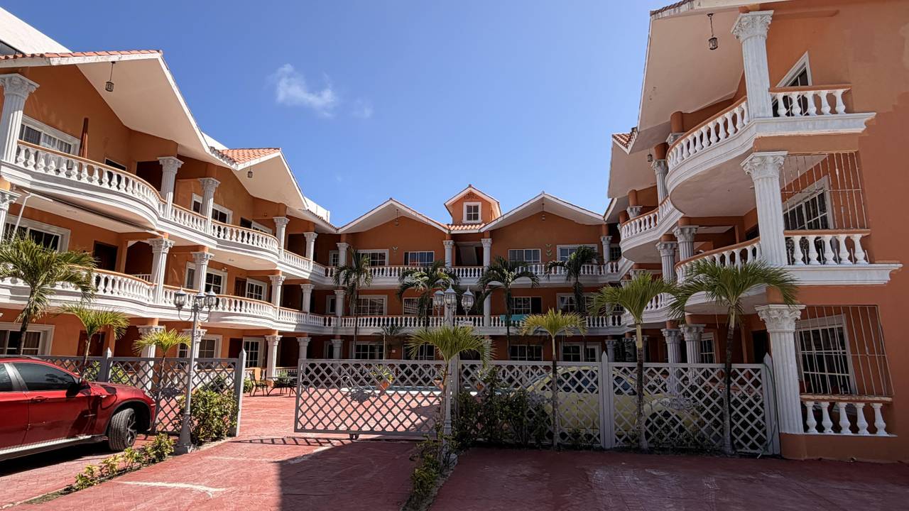 APARTAMENTO AMUEBLADO EN VENTA – ESPINAL BIBIJAGUA BÁVARO  Foto 7319164-1.jpg