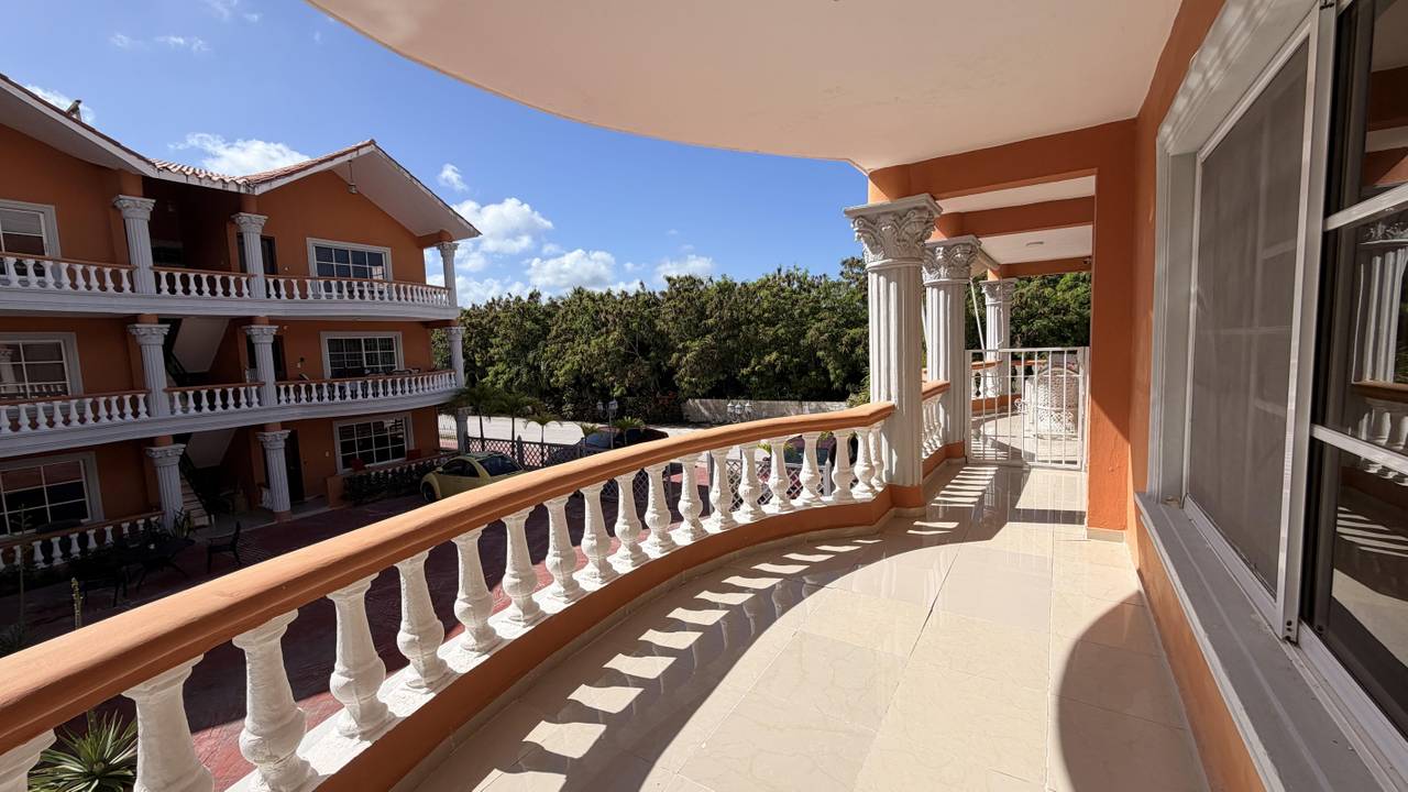 APARTAMENTO AMUEBLADO EN VENTA – ESPINAL BIBIJAGUA BÁVARO  Foto 7319164-4.jpg