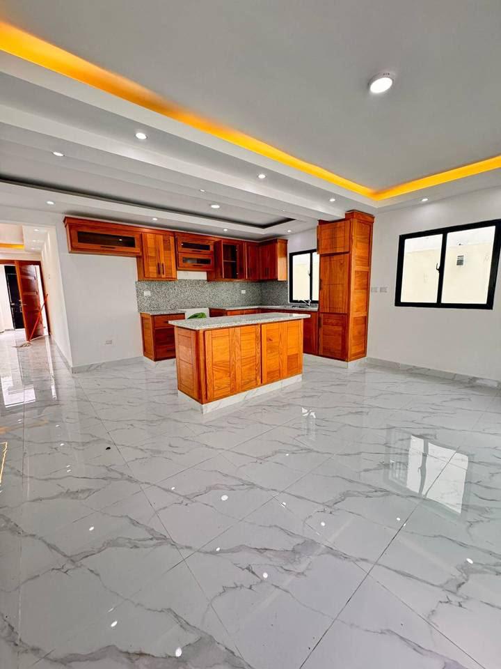 Casa en Venta en la Autopista de San Isidro Santo Domingo Este Foto 7319241-1.jpg