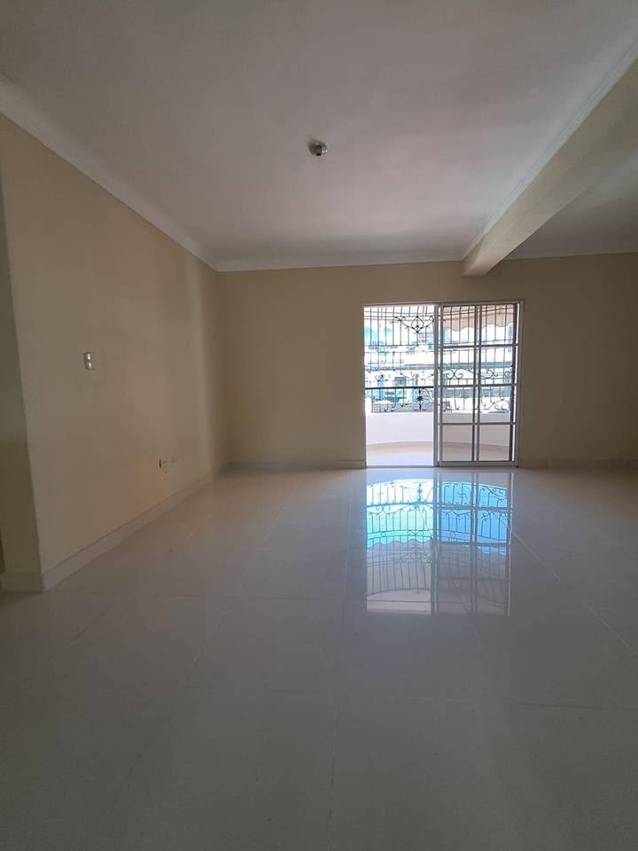 Apartamento en Alquiler – Las Américas Km 10 Foto 7319268-6.jpg