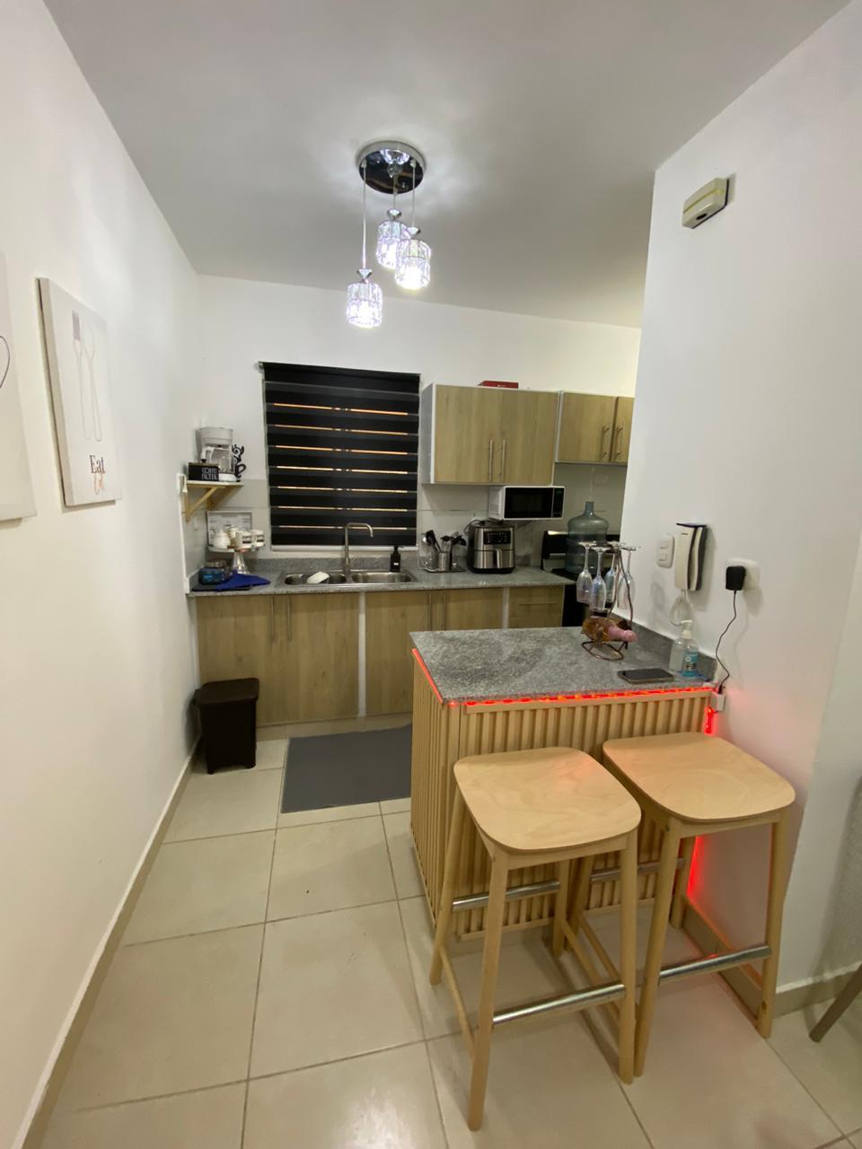 Espectacular Apartamento en alquiler totalmente Amueblado con muy buen Foto 7319271-1.jpg