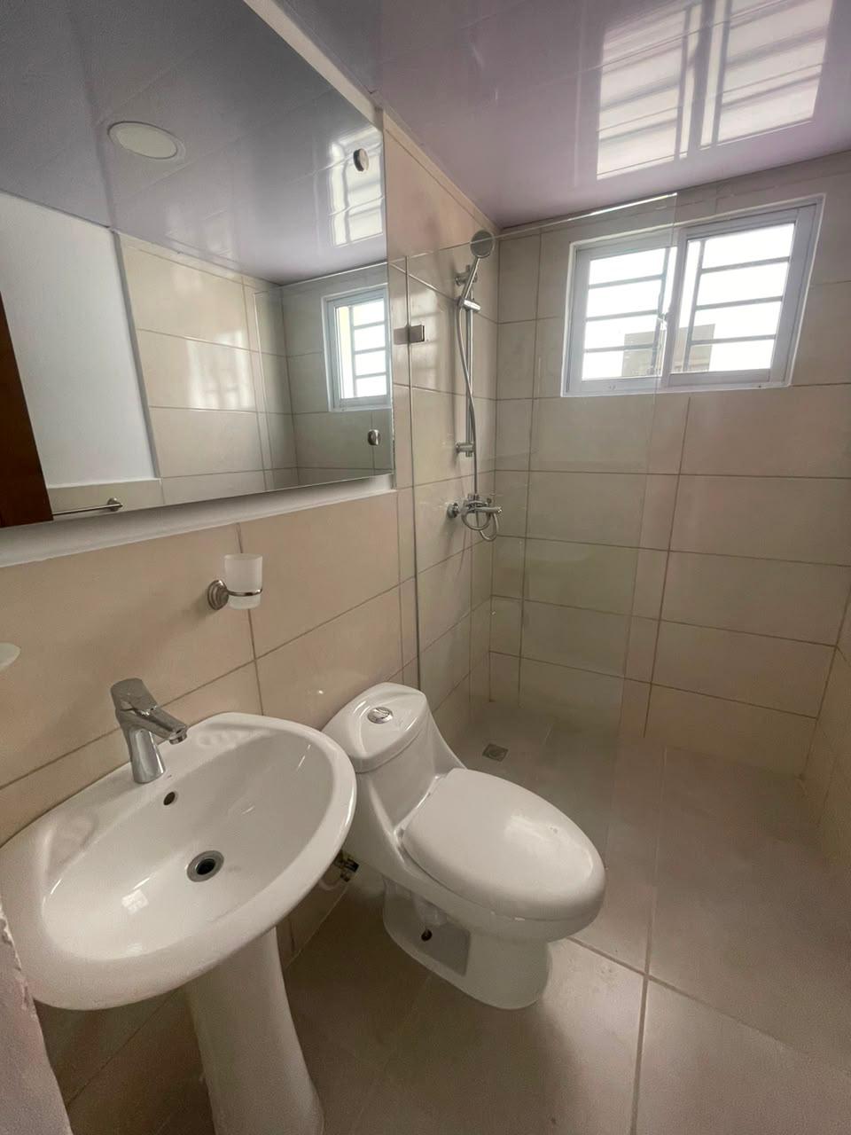 Apartamento de 3 Habitaciones en Renta en la Av. Jacobo  Foto 7319283-1.jpg