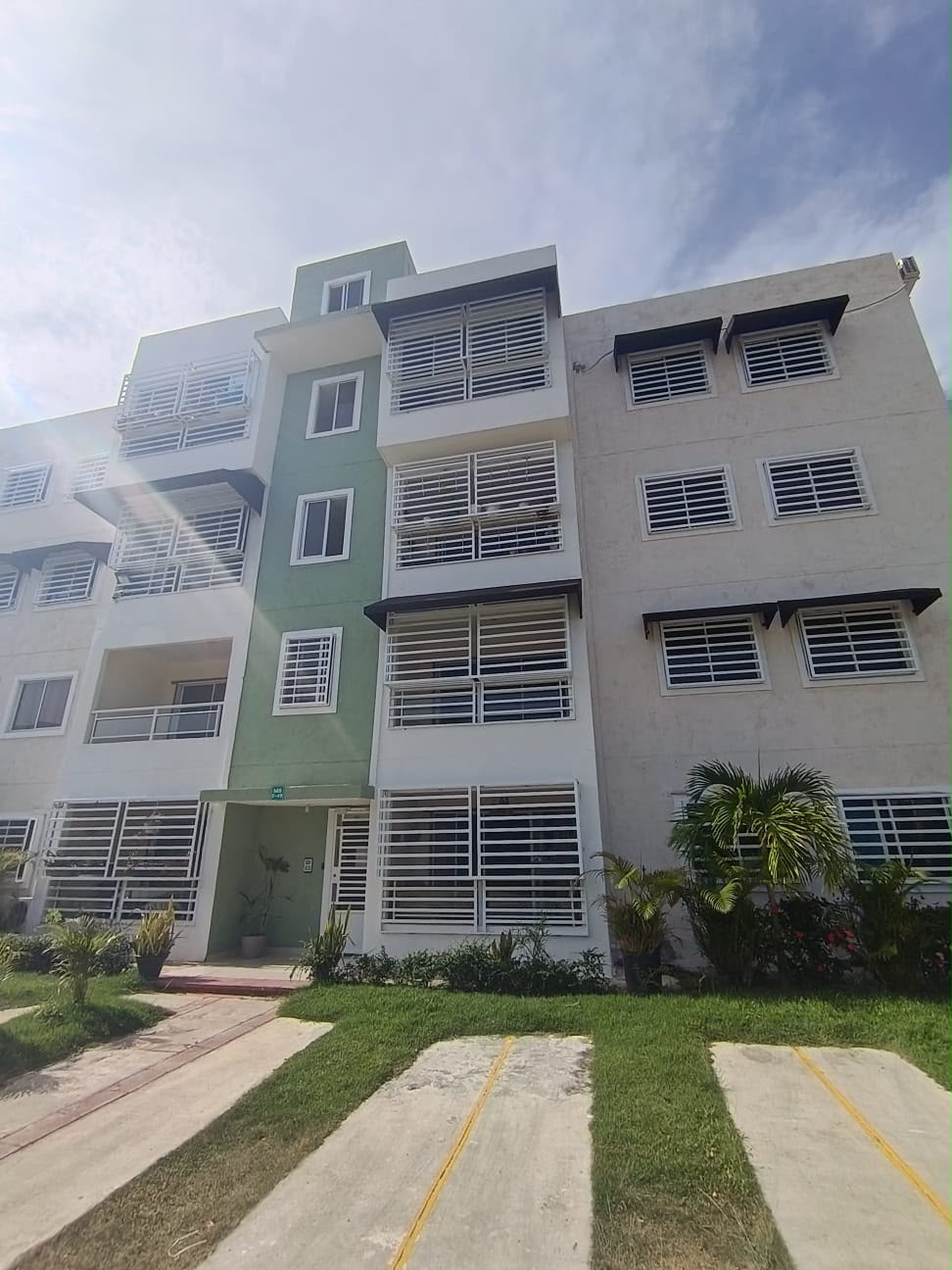 ???? APARTAMENTO EN ALQUILER – RESIDENCIAL EMILIA ???? Foto 7319285-8.jpg