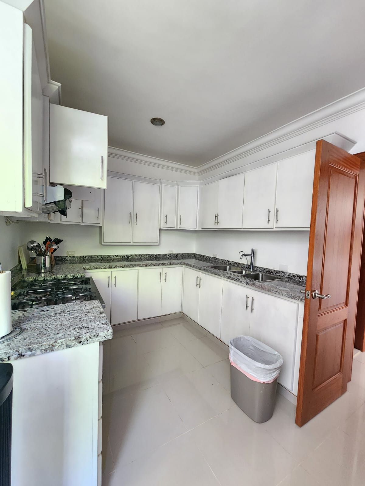 Villa Clásica  muy Amplia y excelentes condiciones de 1 Nivel con Vist Foto 7319332-3.jpg