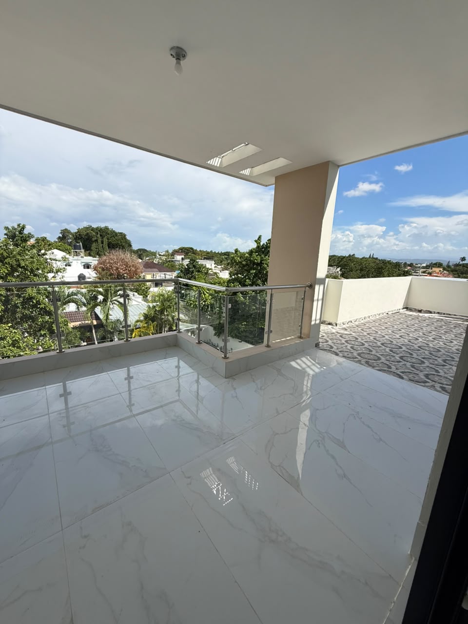 ???? APARTAMENTOS EN VENTA  AL LADO DE LA FLOR DE GURABO SANTIAGO Foto 7319419-6.jpg