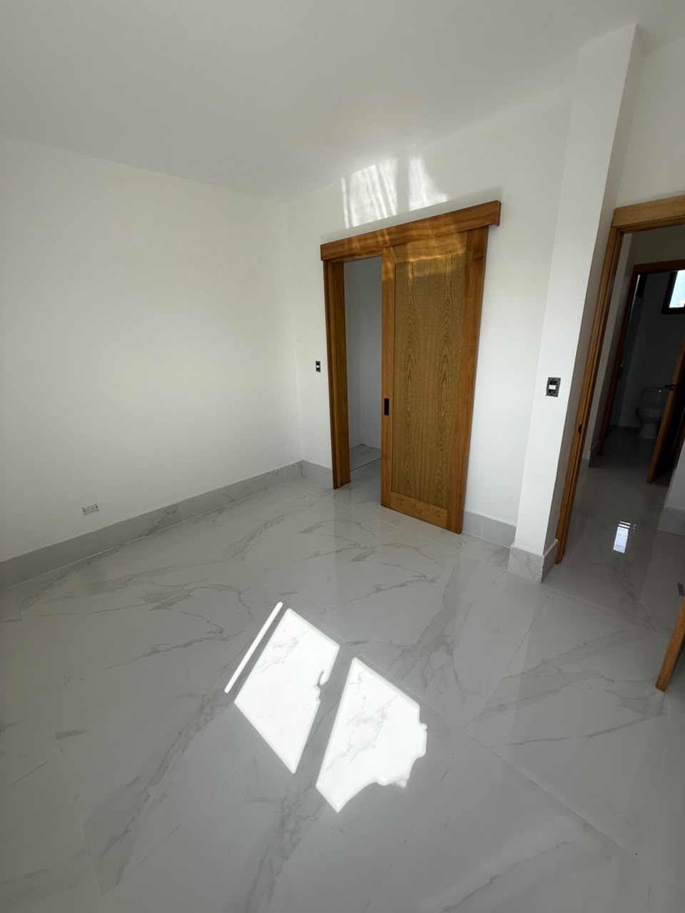 ???? APARTAMENTOS EN VENTA  AL LADO DE LA FLOR DE GURABO SANTIAGO Foto 7319419-8.jpg