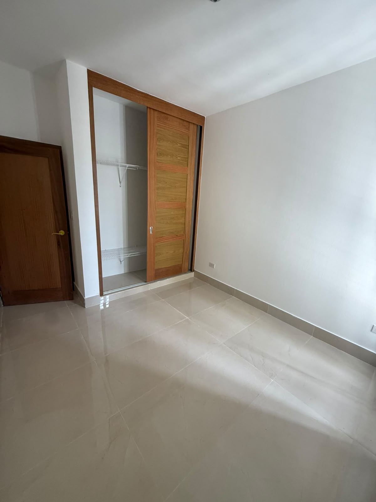 APARTAMENTO EN VENTA O RENTA  PROYECTO LLANO DORADO EL DORADO Foto 7319422-8.jpg