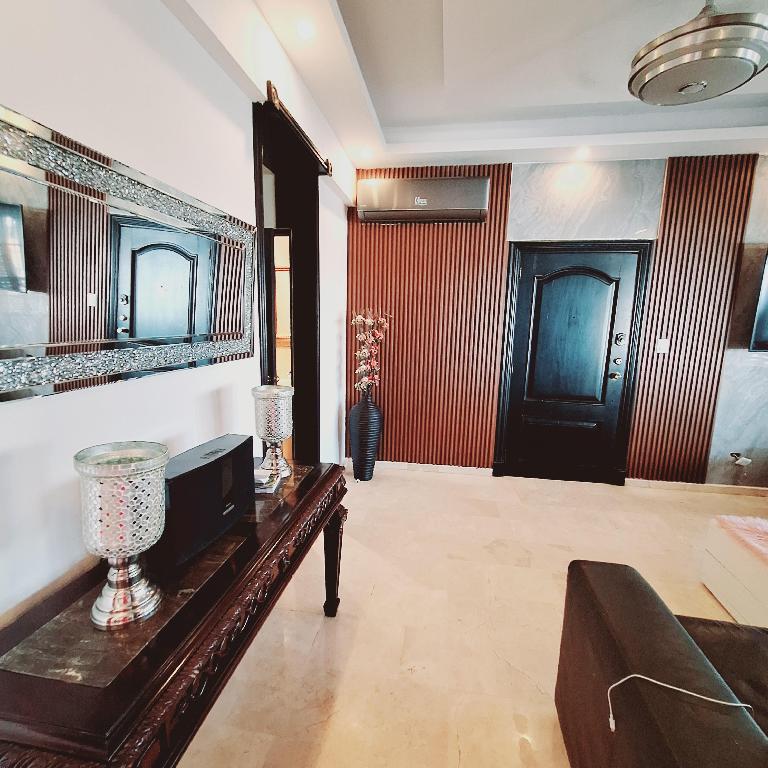 Apartamento amueblado en alquiler en Santo Domingo Foto 7319551-4.jpg