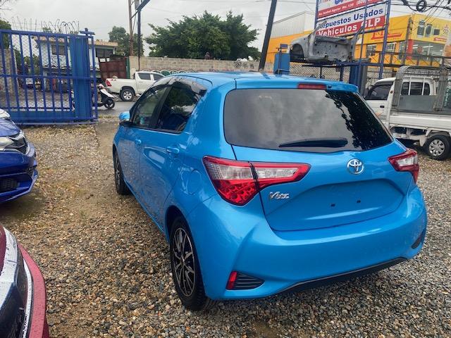 TOYOTA VITZ RECIEN IMPORTADO AÑO 2020 EXCELENTES CONDICIONES Foto 7319589-4.jpg
