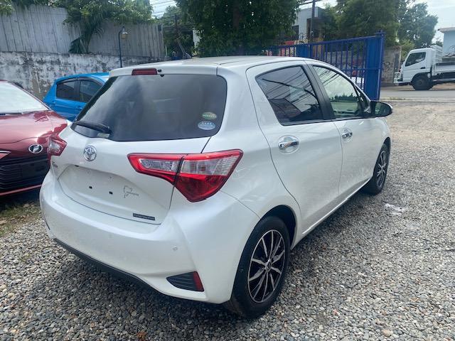 TOYOTA VITZ RECIEN IMPORTADO AÑO 2020 EXCELENTES CONDICIONES Foto 7319595-3.jpg