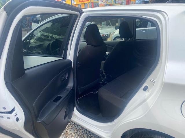 TOYOTA VITZ RECIEN IMPORTADO AÑO 2020 EXCELENTES CONDICIONES Foto 7319595-6.jpg