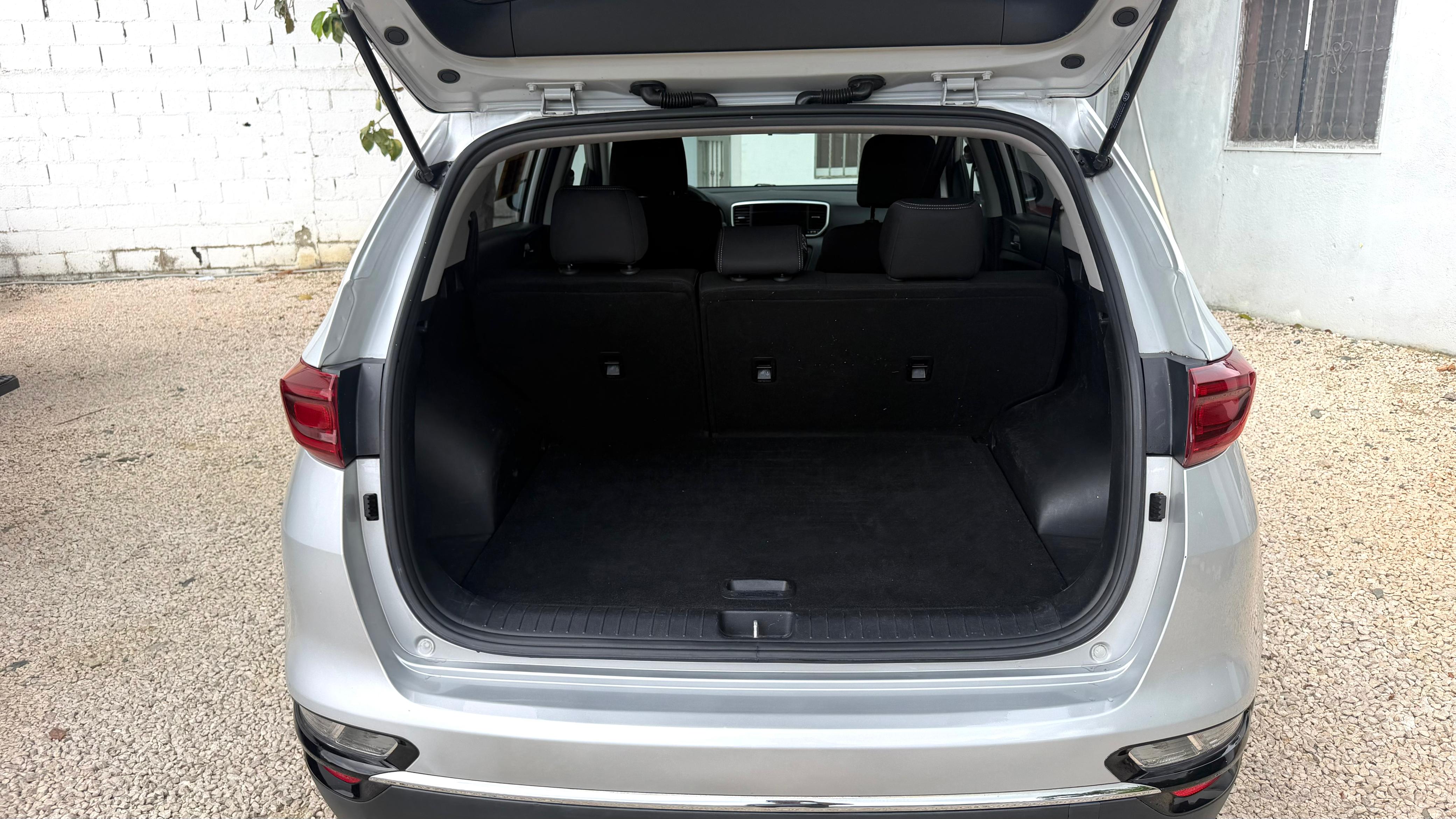 Kia Sportage LX 2022 Foto 7319606-8.jpg