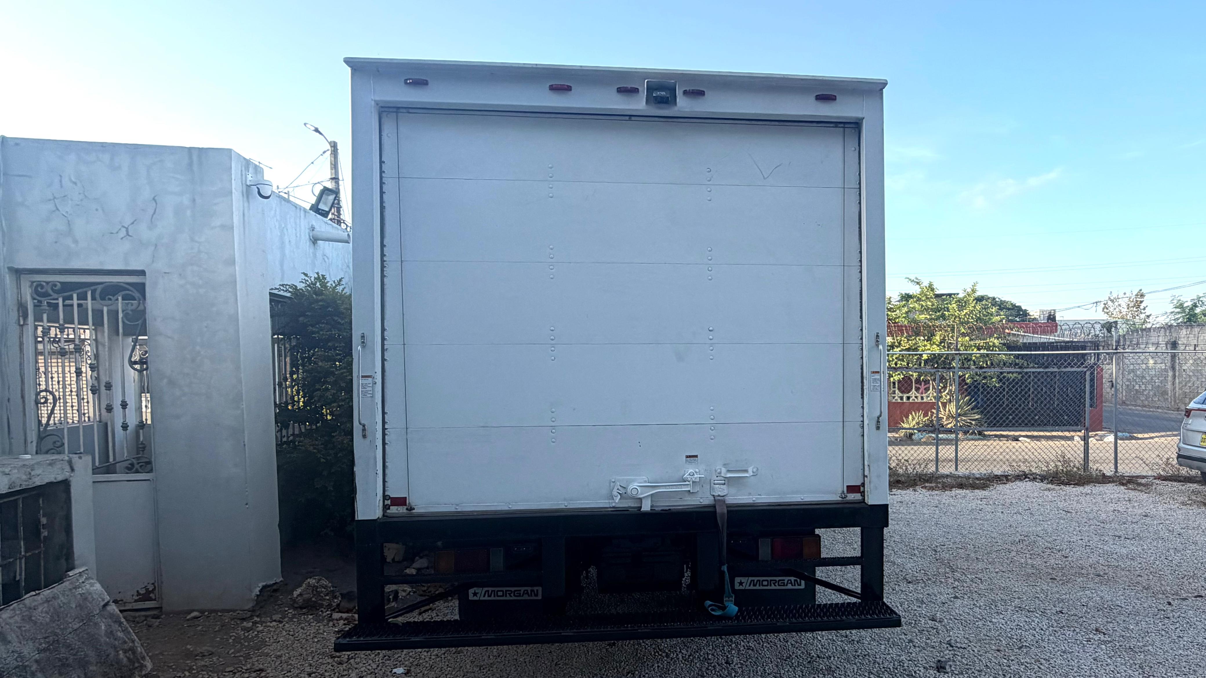 Camion Isuzu NPR 2013 Foto 7319611-7.jpg