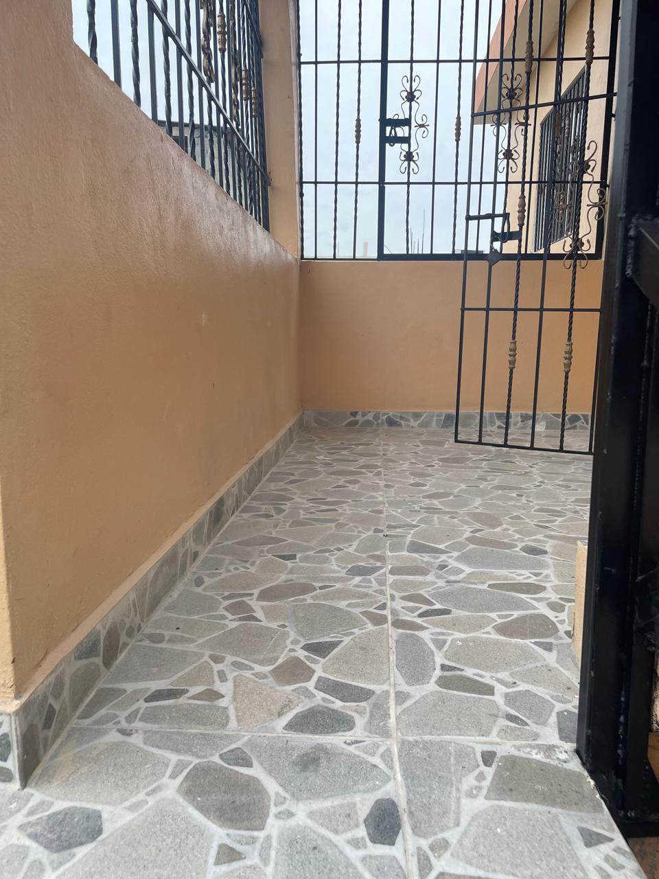 Alquiler Hermoso y espacioso Apartamento en los Maestros  Barahona Foto 7319617-3.jpg