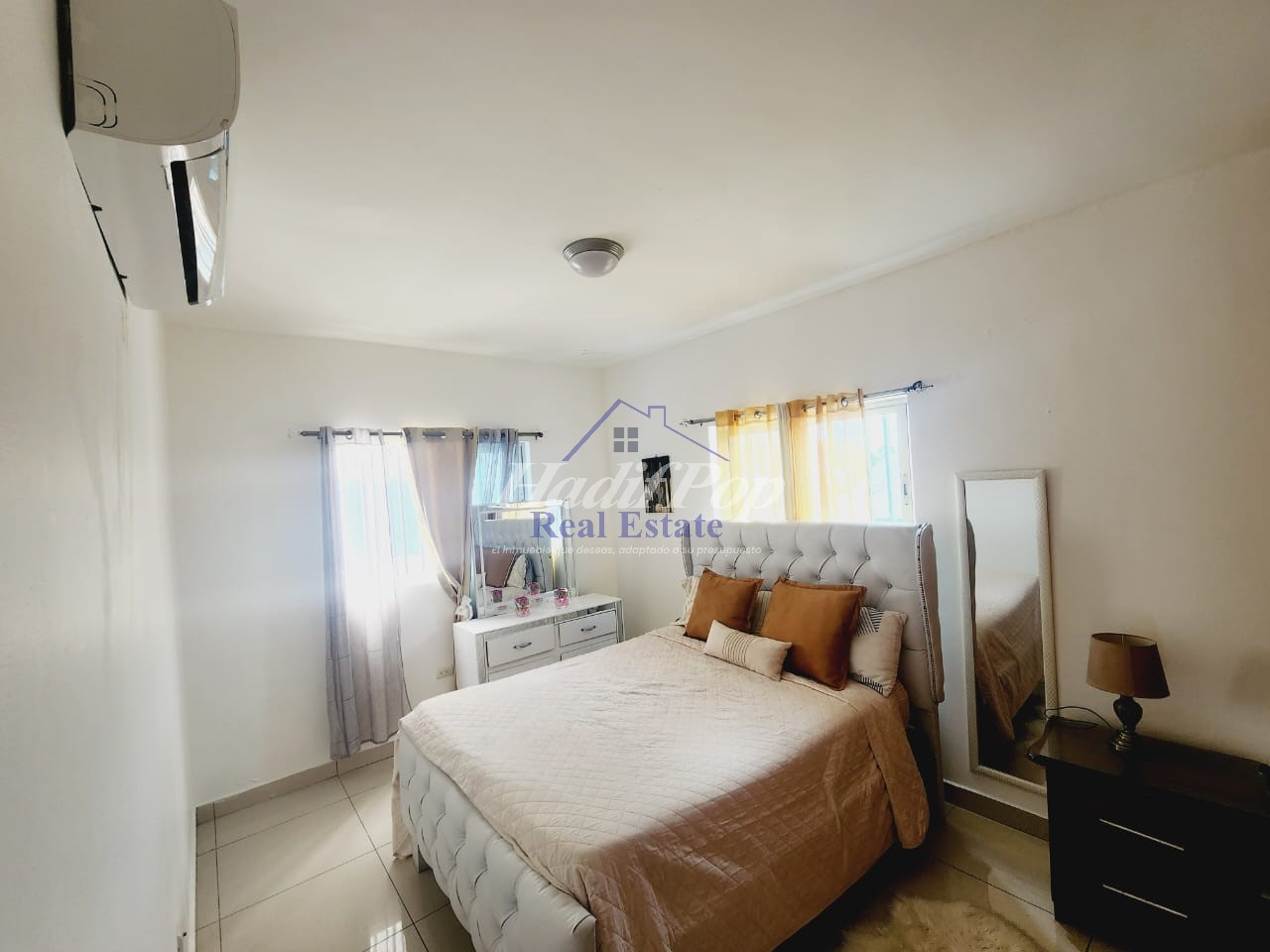 Exclusivo apartamento Amueblado en Alquiler – Residencial Olas  Foto 7319642-3.jpg