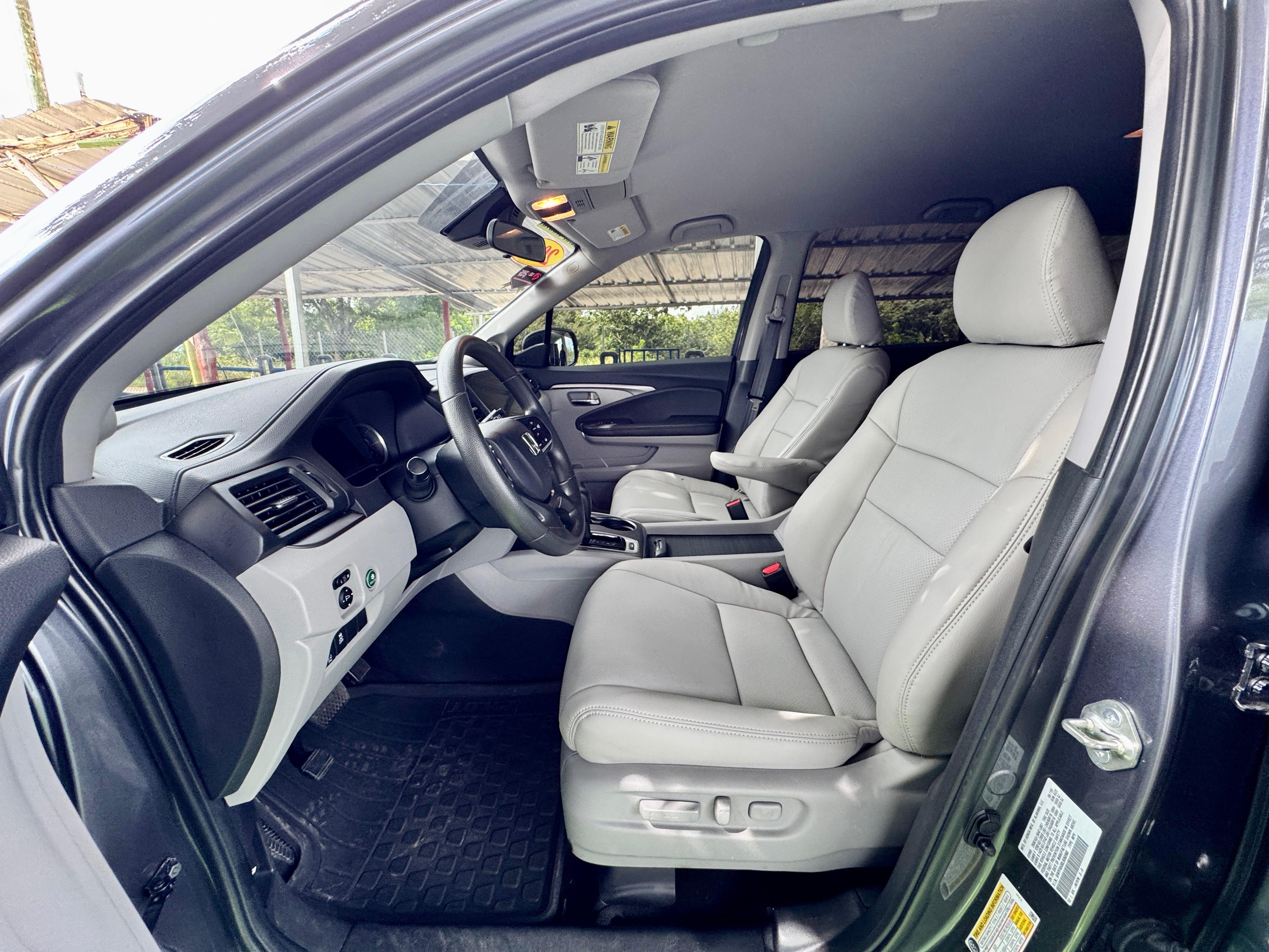 2020 Honda Pilot AWD  Foto 7319724-8.jpg