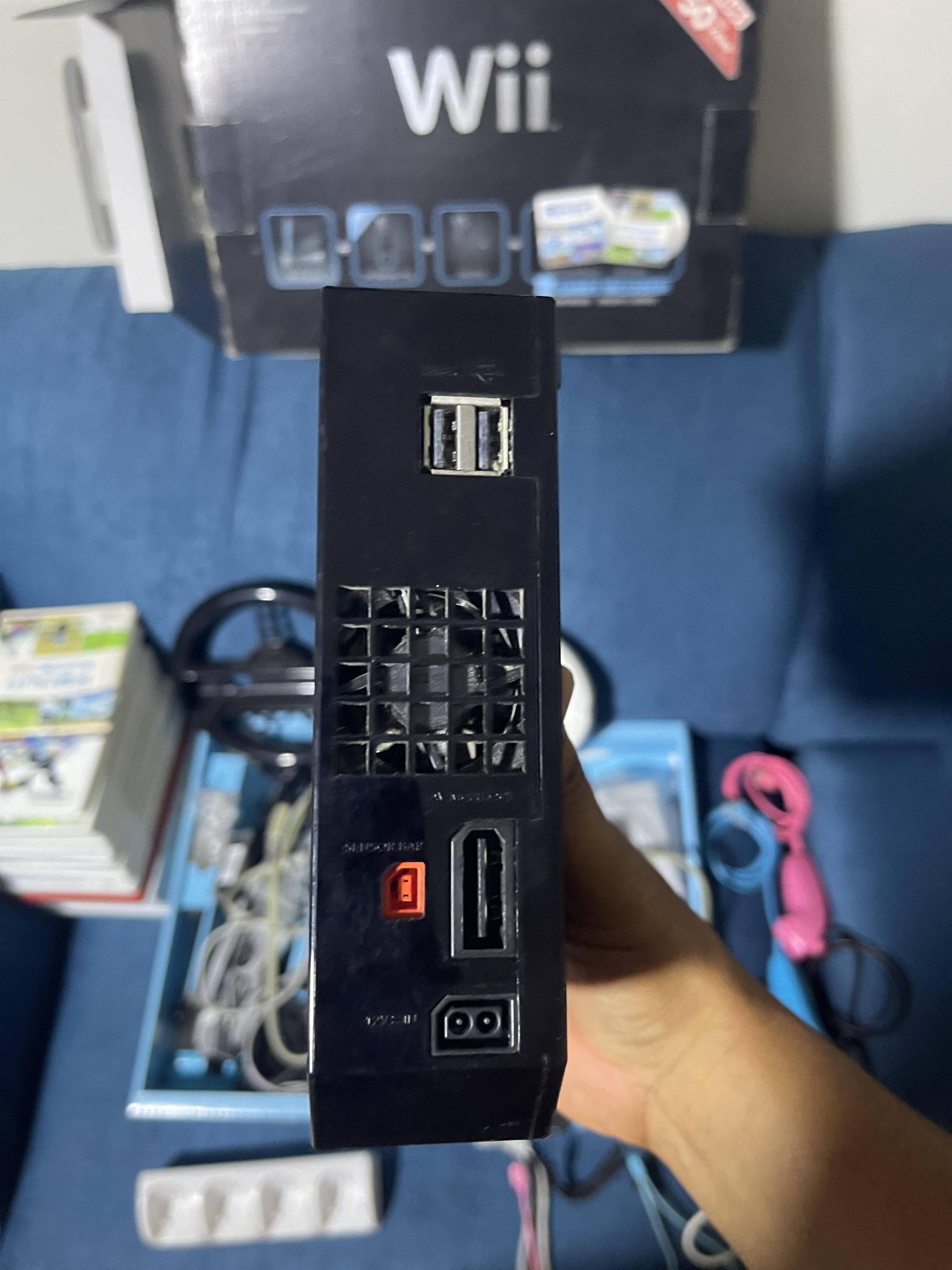 Nintendo Wii Negra Modelo RVL-001 Foto 7319749-7.jpg