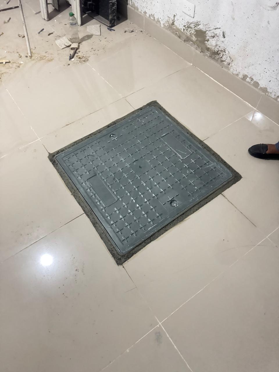 VENTA Y SERVICIOS DE TAPA Soluciones resistentes y de calidad para tus Foto 7319990-2.jpg
