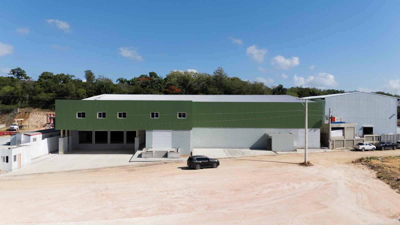 INDUSTRIAL WAREHOUSE FOR LEASE  KM 18 DUARTE HIGHWAY Foto 7320077-5.jpg