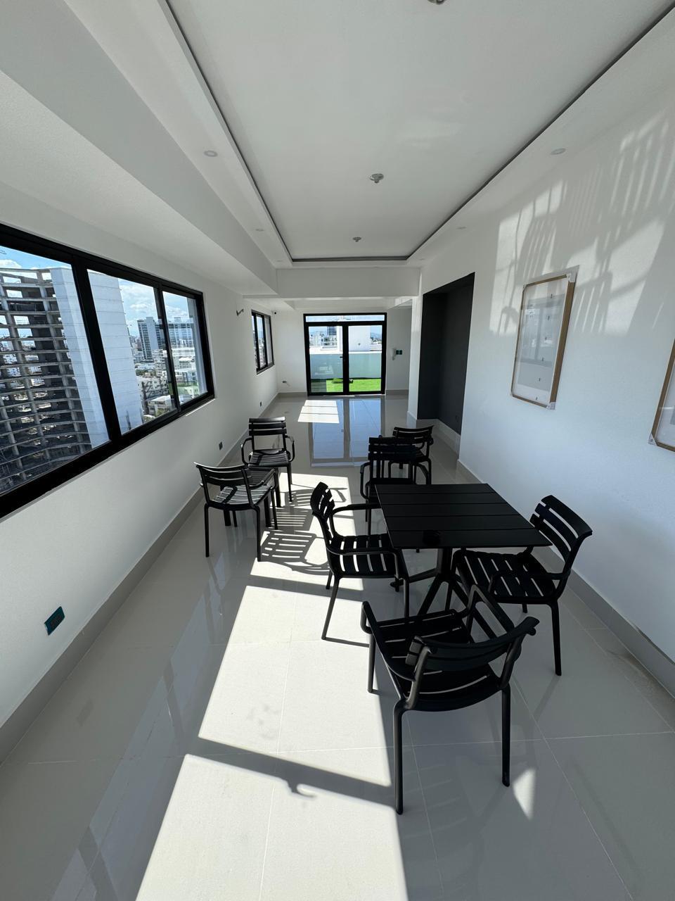 Apartamento en Venta en el Ensanche Naco. Foto 7320107-5.jpg