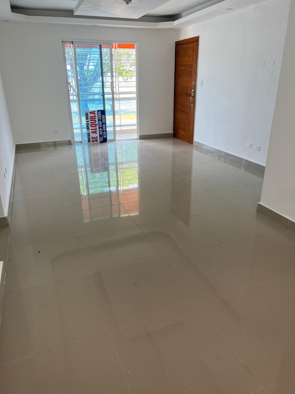 ALQUILO APARTAMENTO POR SAN ISIDRO Foto 7320147-2.jpg