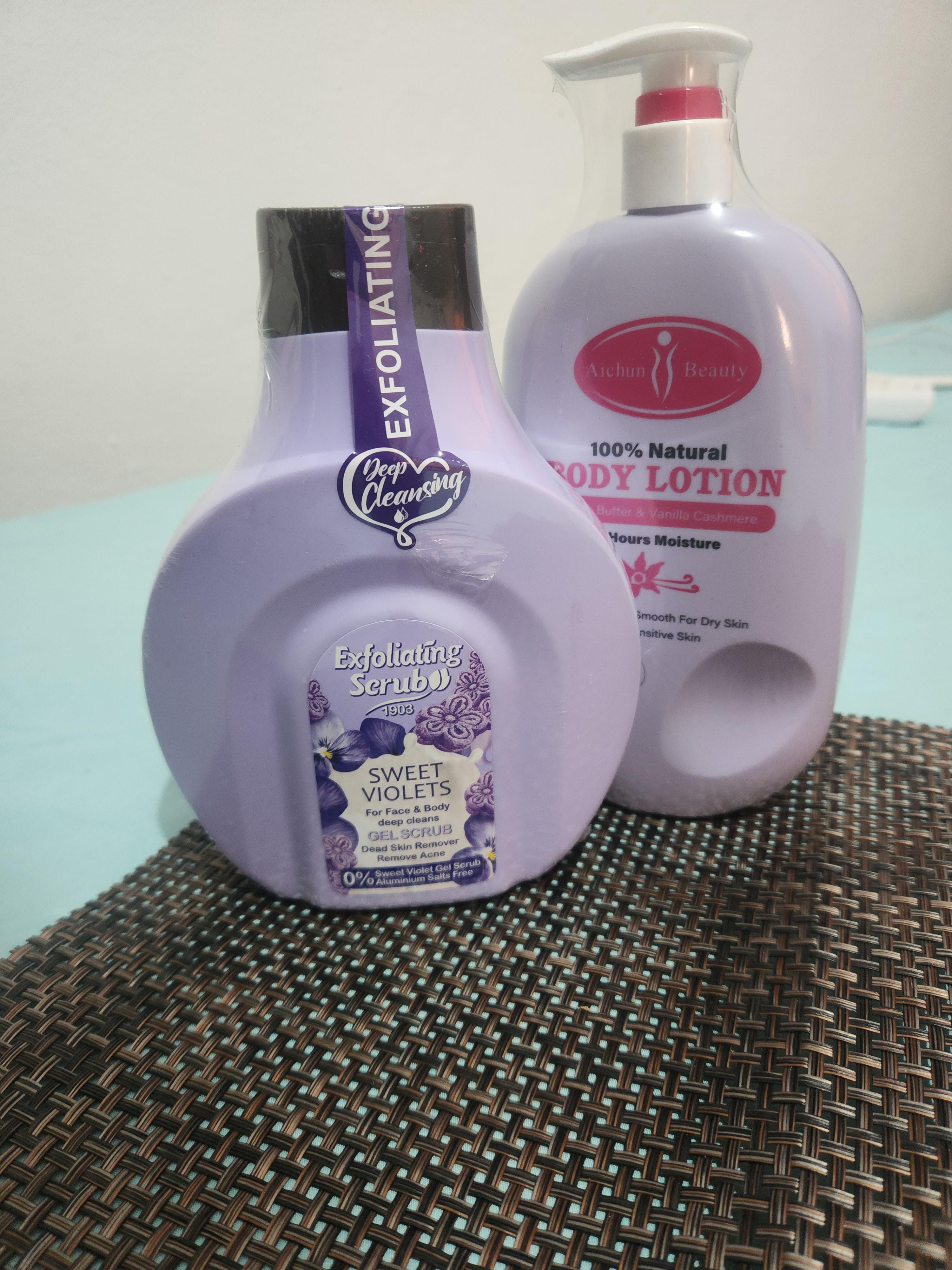 Set de Crema y Scrub Foto 7320180-4.jpg