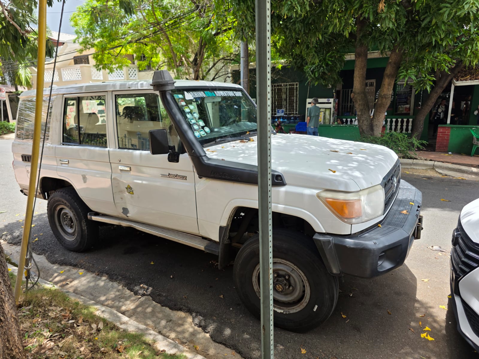 Toyota Land Cruiser HZJ76 2013  Foto 7320247-3.jpg