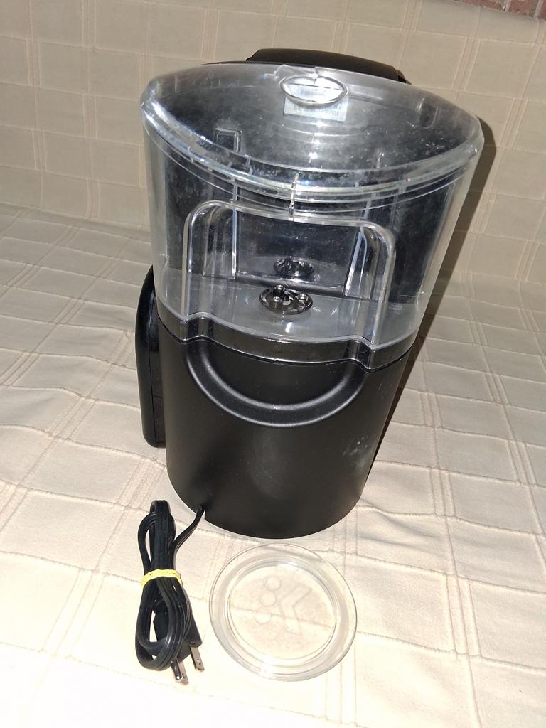 Cafetera Keurig K-Latte K36 con Espumador de Leche  Foto 7320254-5.jpg