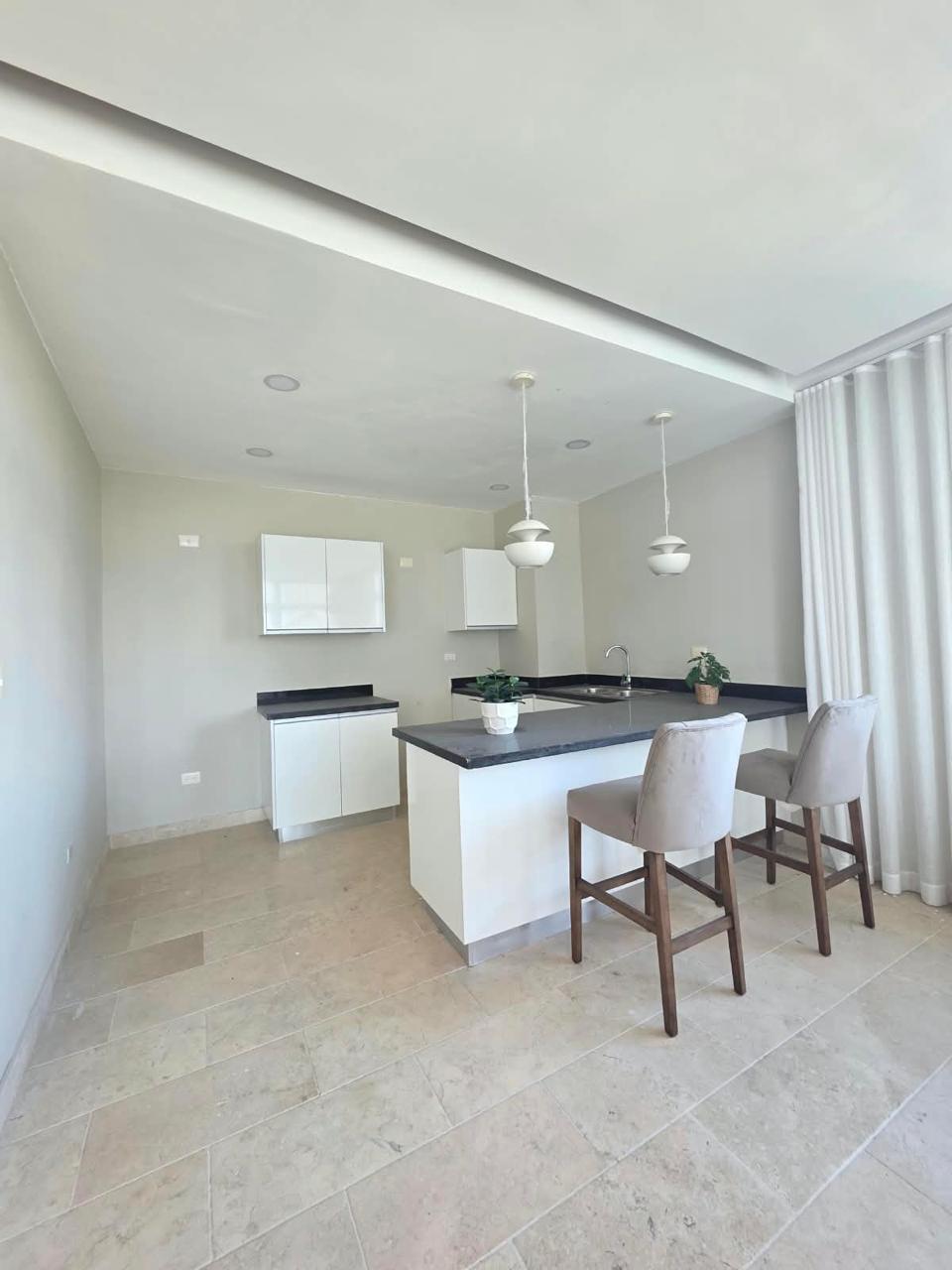 Apartamento de 2 Habitaciones en Venta en Juan Dolio.  Foto 7320348-9.jpg