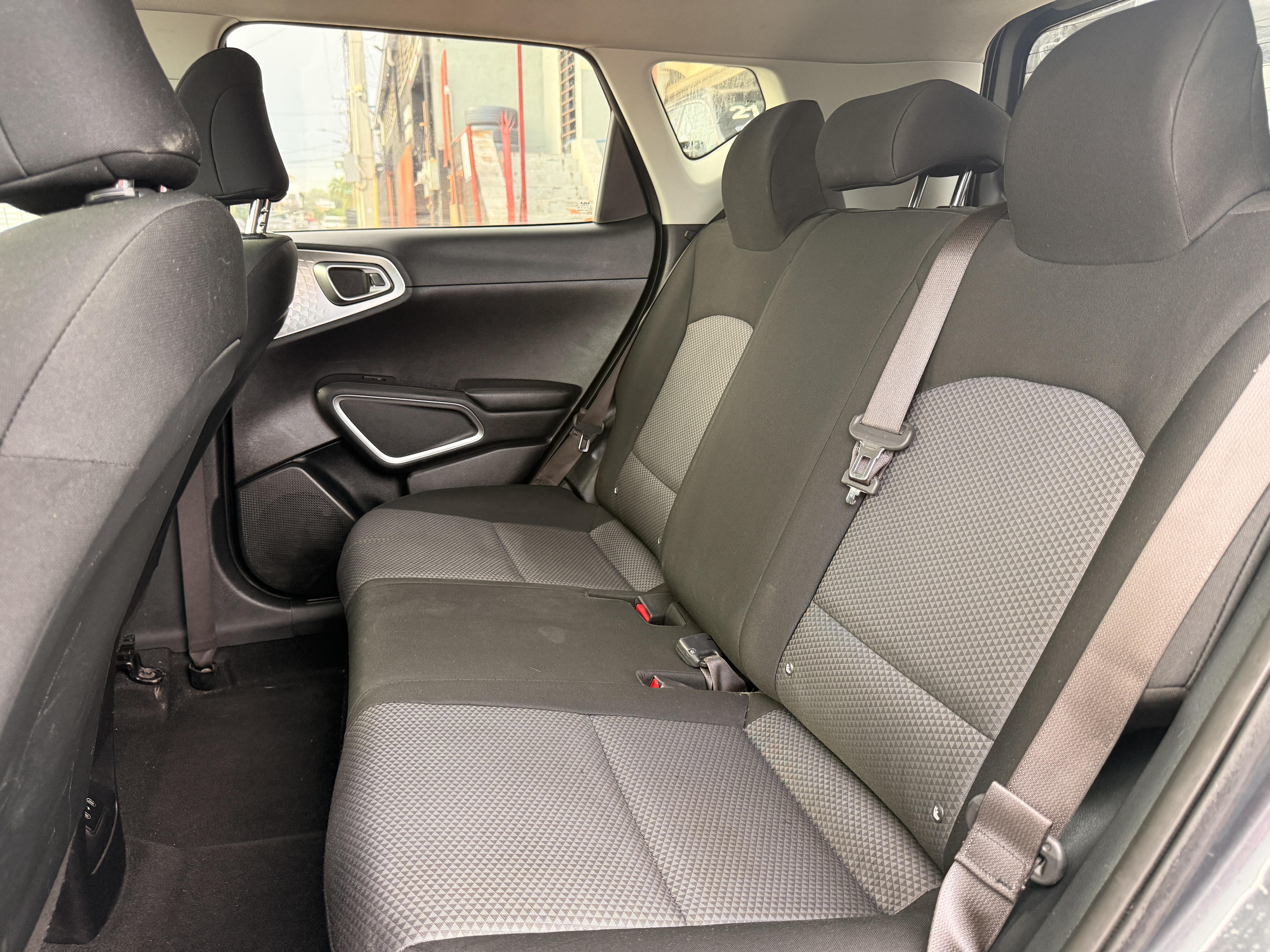 Kia Soul S 2023 Foto 7320385-8.jpg