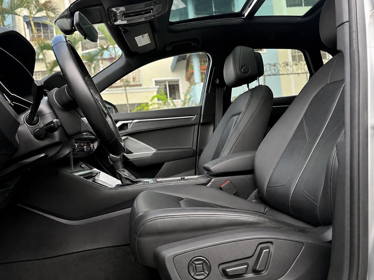 Audi Q3 Quattro Premium Plus 2021 Foto 7320393-6.jpg