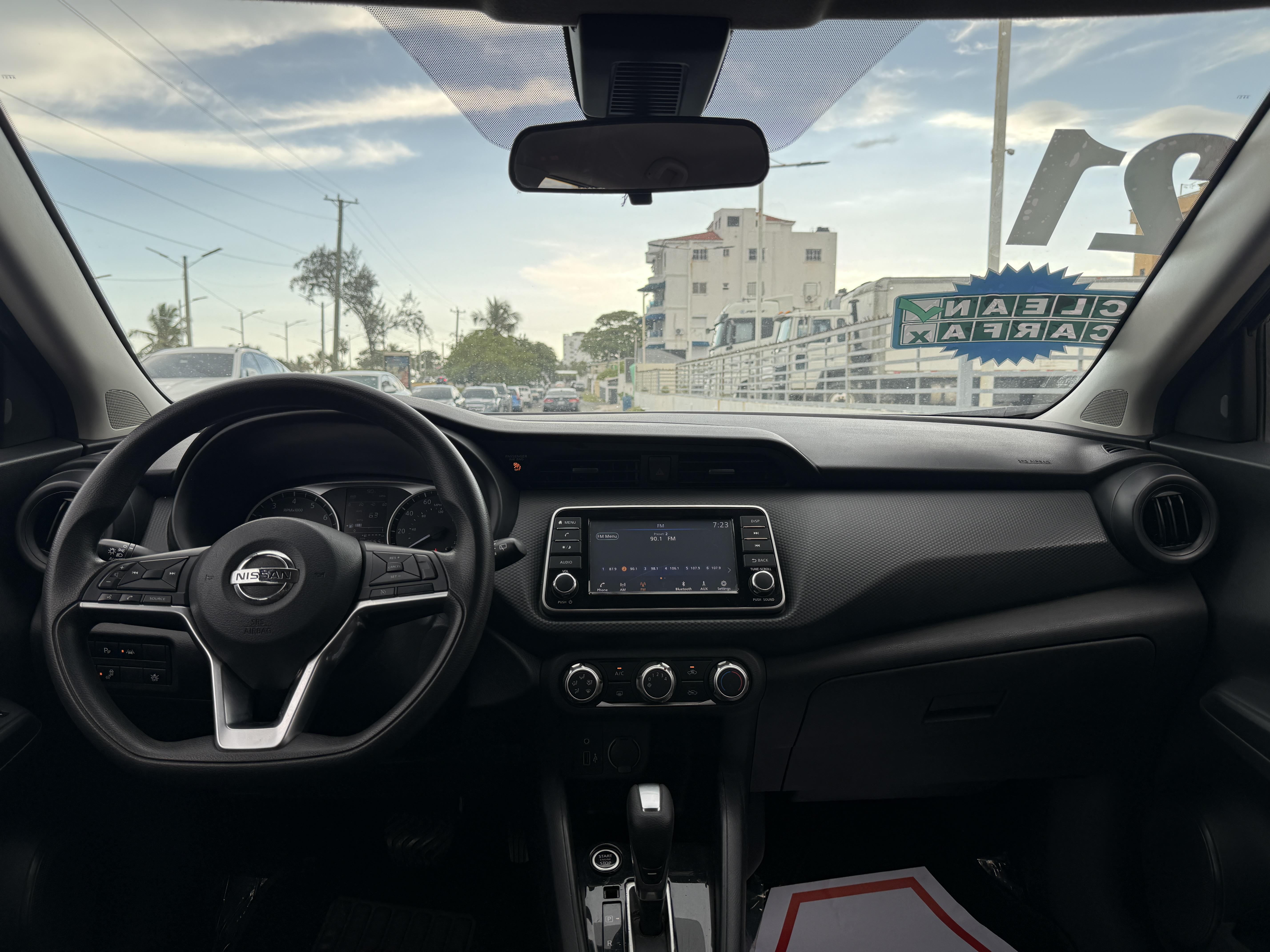 Nissan Kicks SV 2021 Foto 7320394-6.jpg