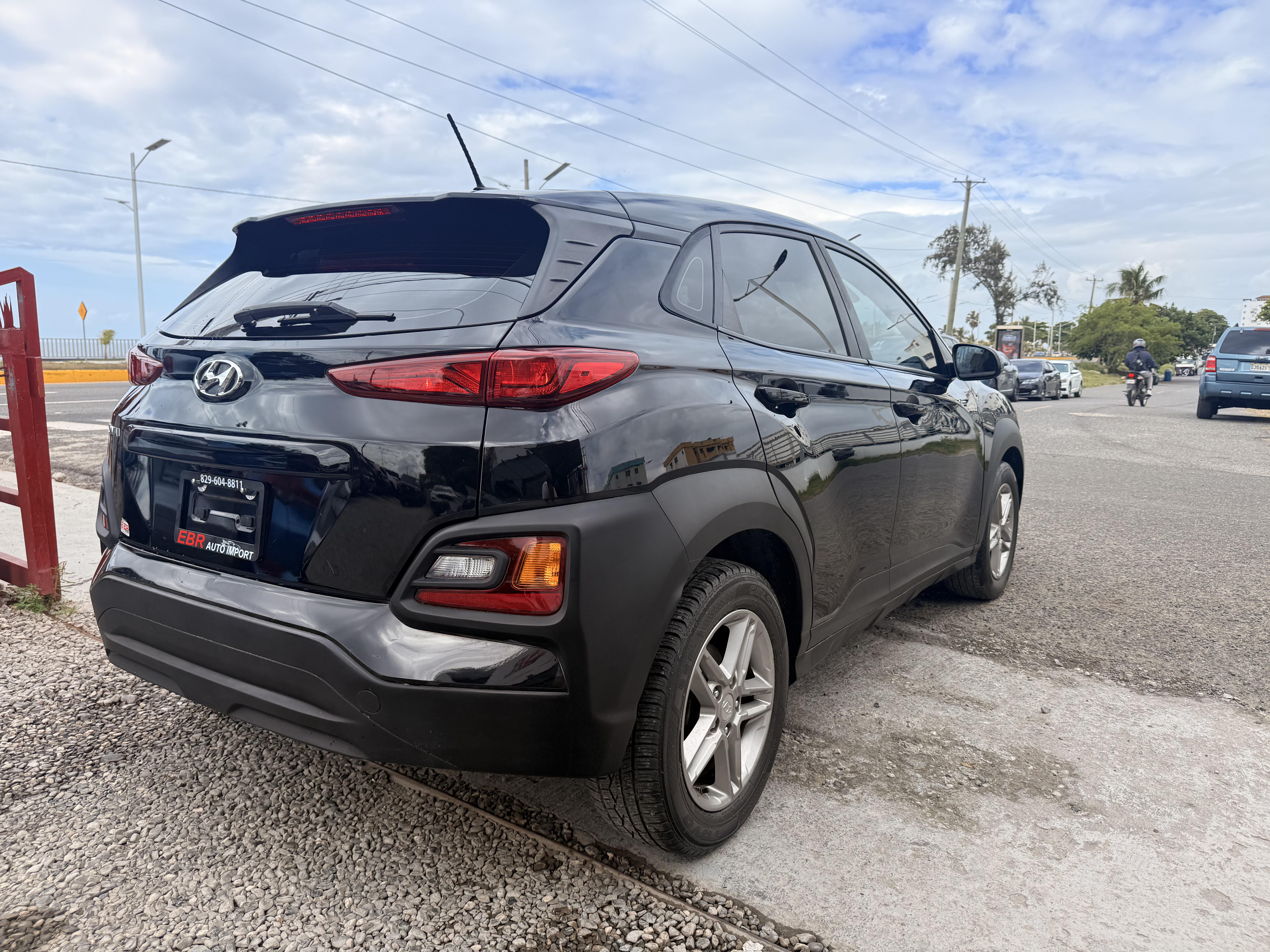 Hyundai Kona SE 2020 Foto 7320405-3.jpg