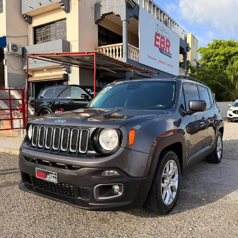 Jeep Renegade Latitude 2017 Foto 7320411-2.jpg