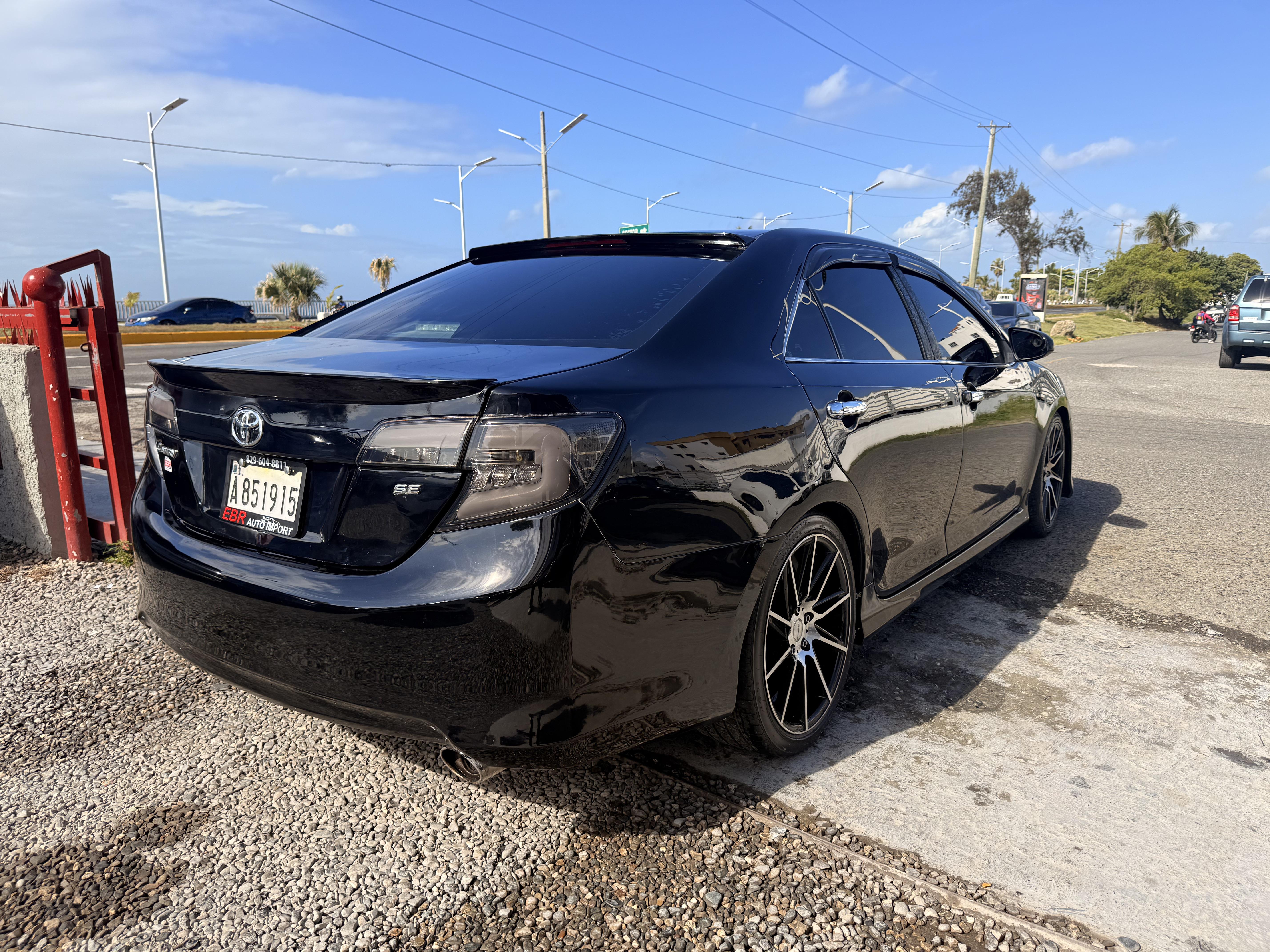 Toyota Camry SE 2013 Foto 7320416-3.jpg