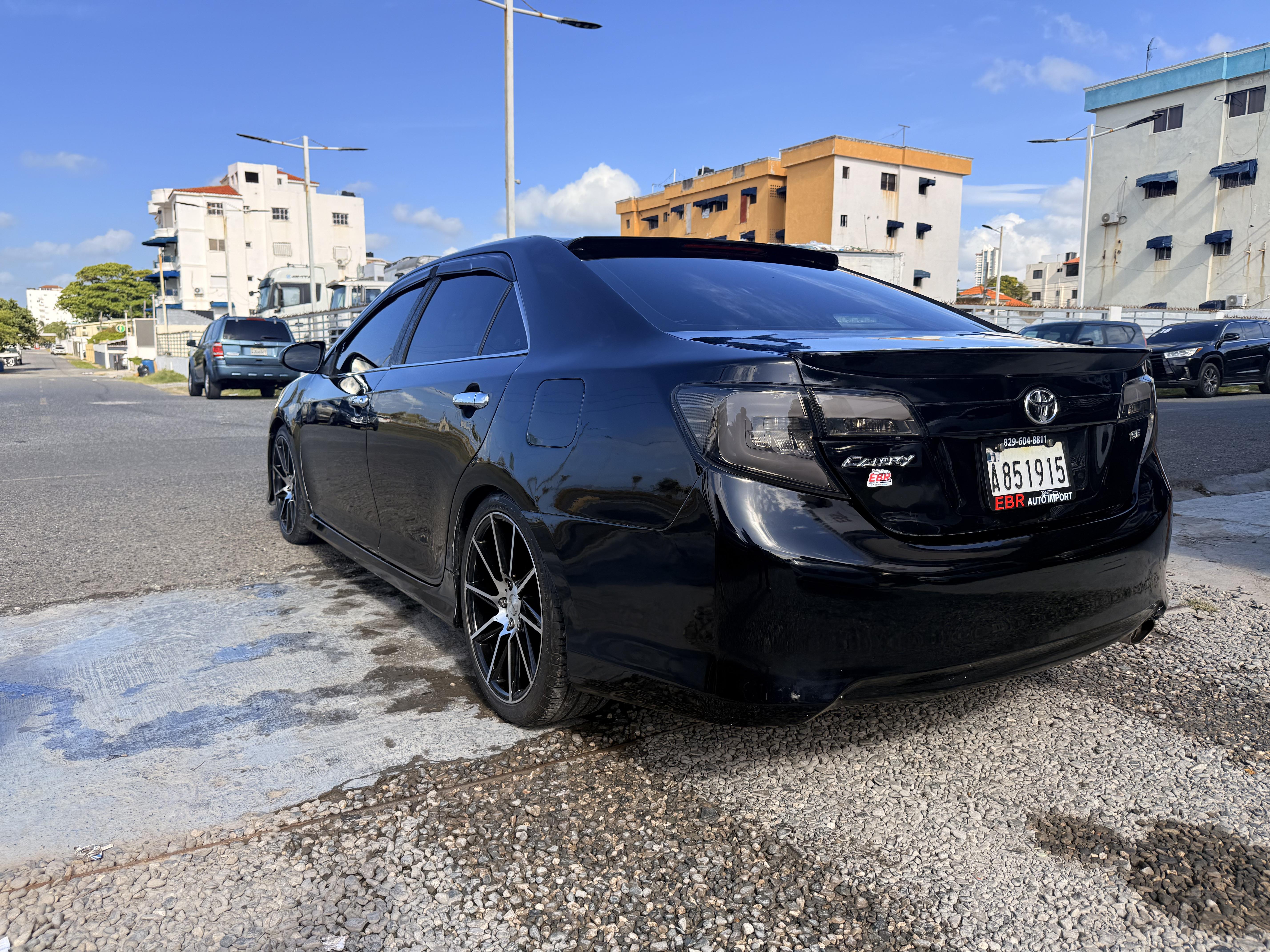 Toyota Camry SE 2013 Foto 7320416-4.jpg